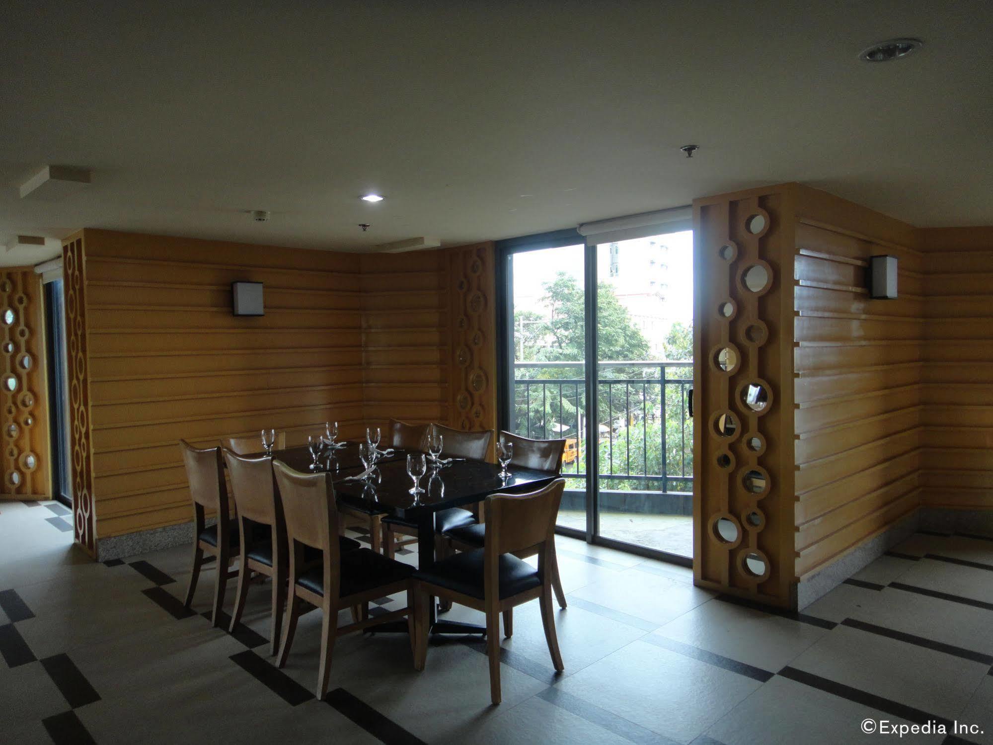 Ramos Tower Apartment *