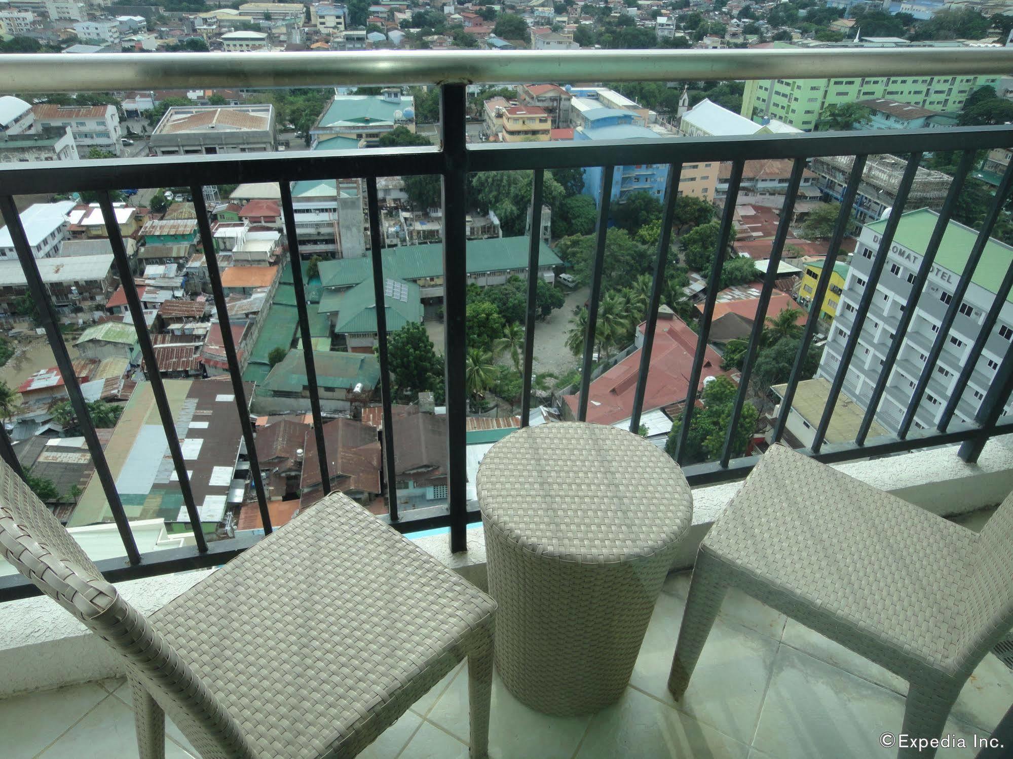 Ramos Tower Apartment