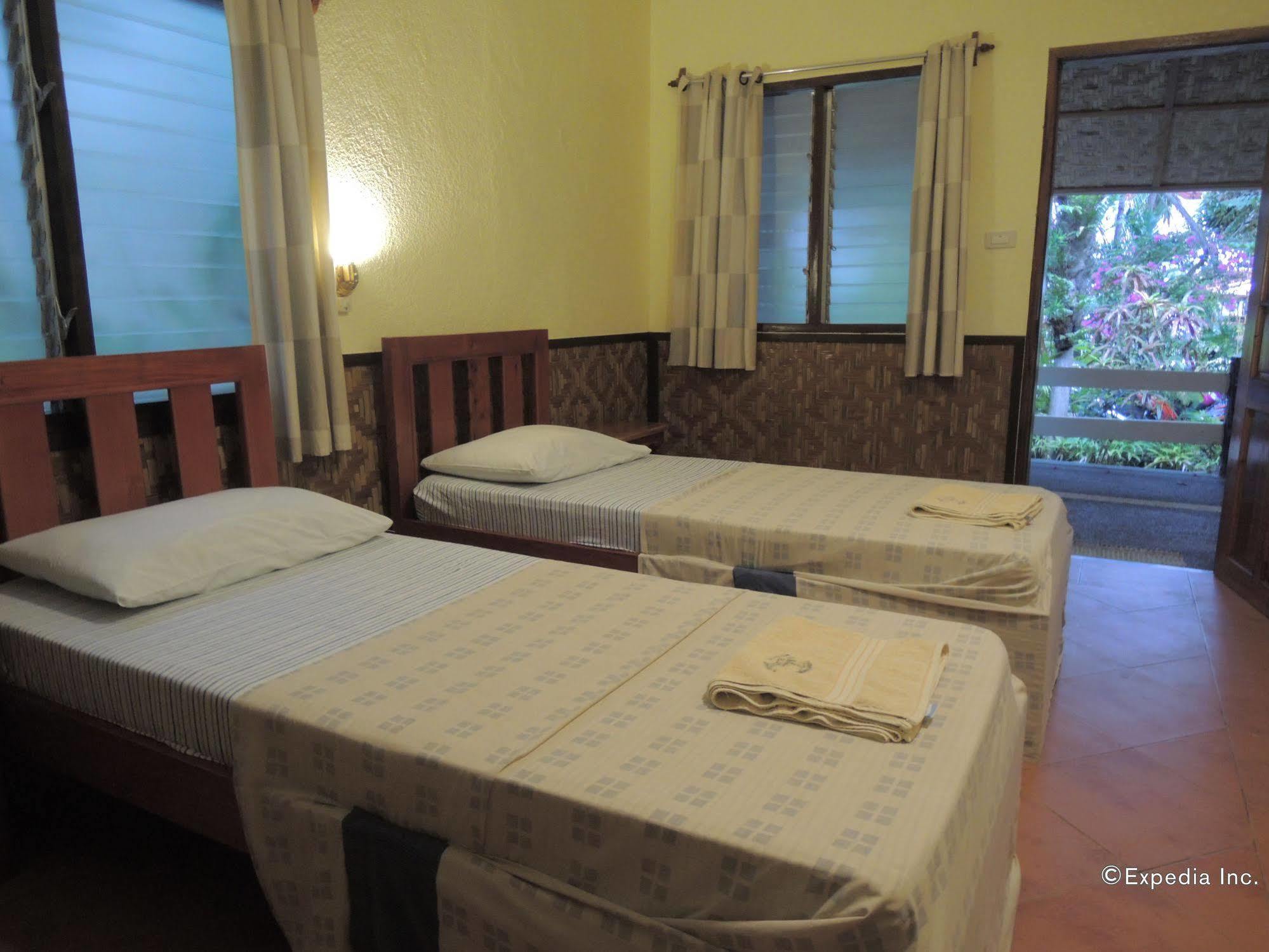 Resort Love'S Beach & Dive Resort 3*