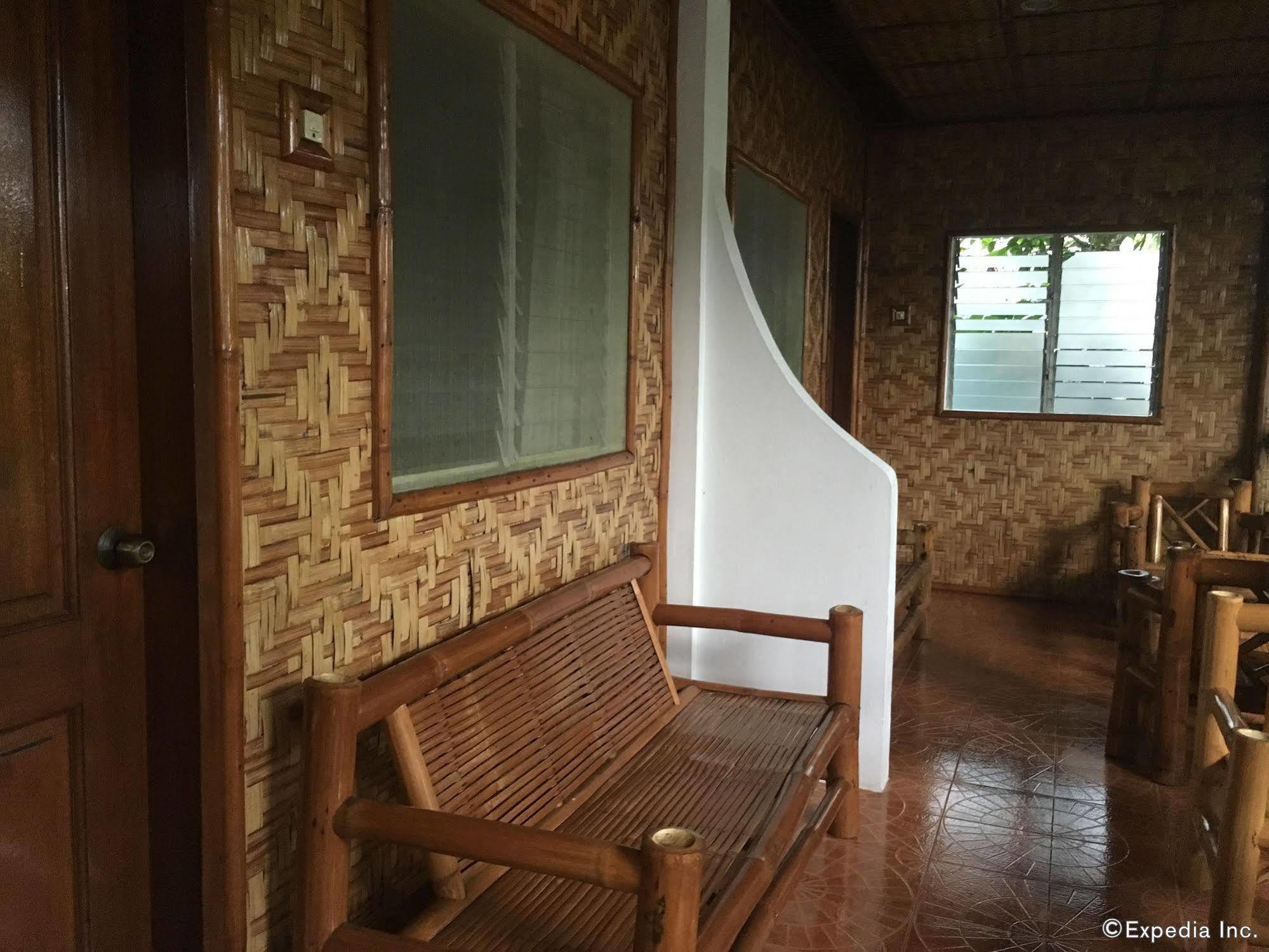 Resort Love'S Beach & Dive Resort Moalboal
