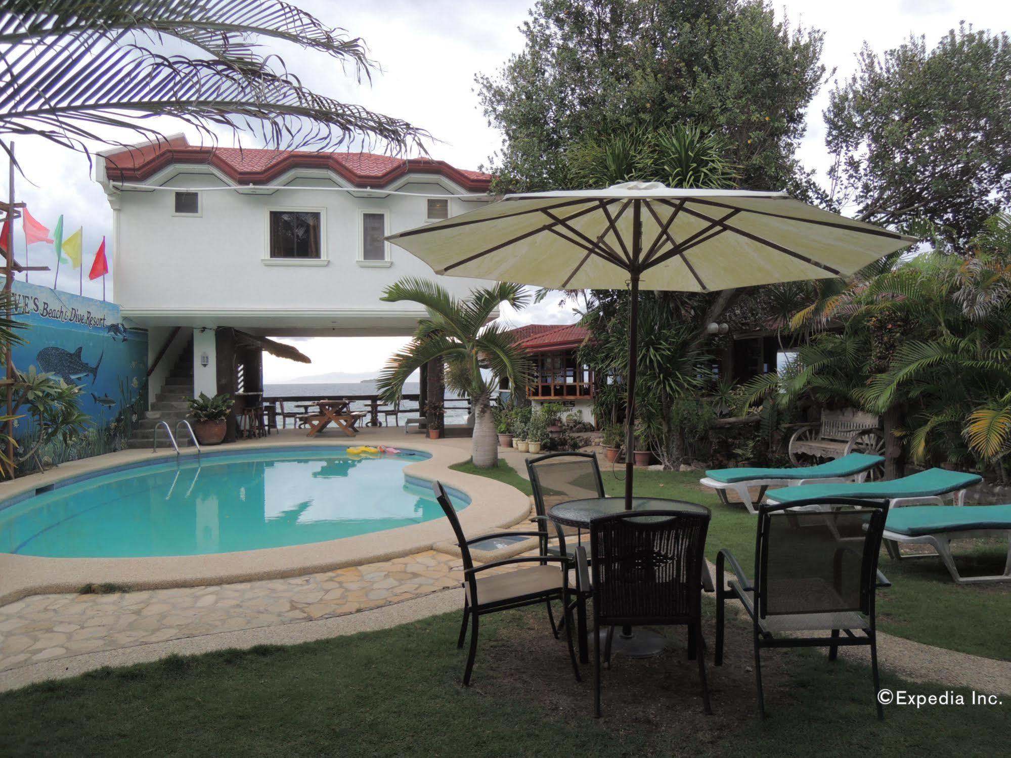 Love'S Beach & Dive Resort Moalboal