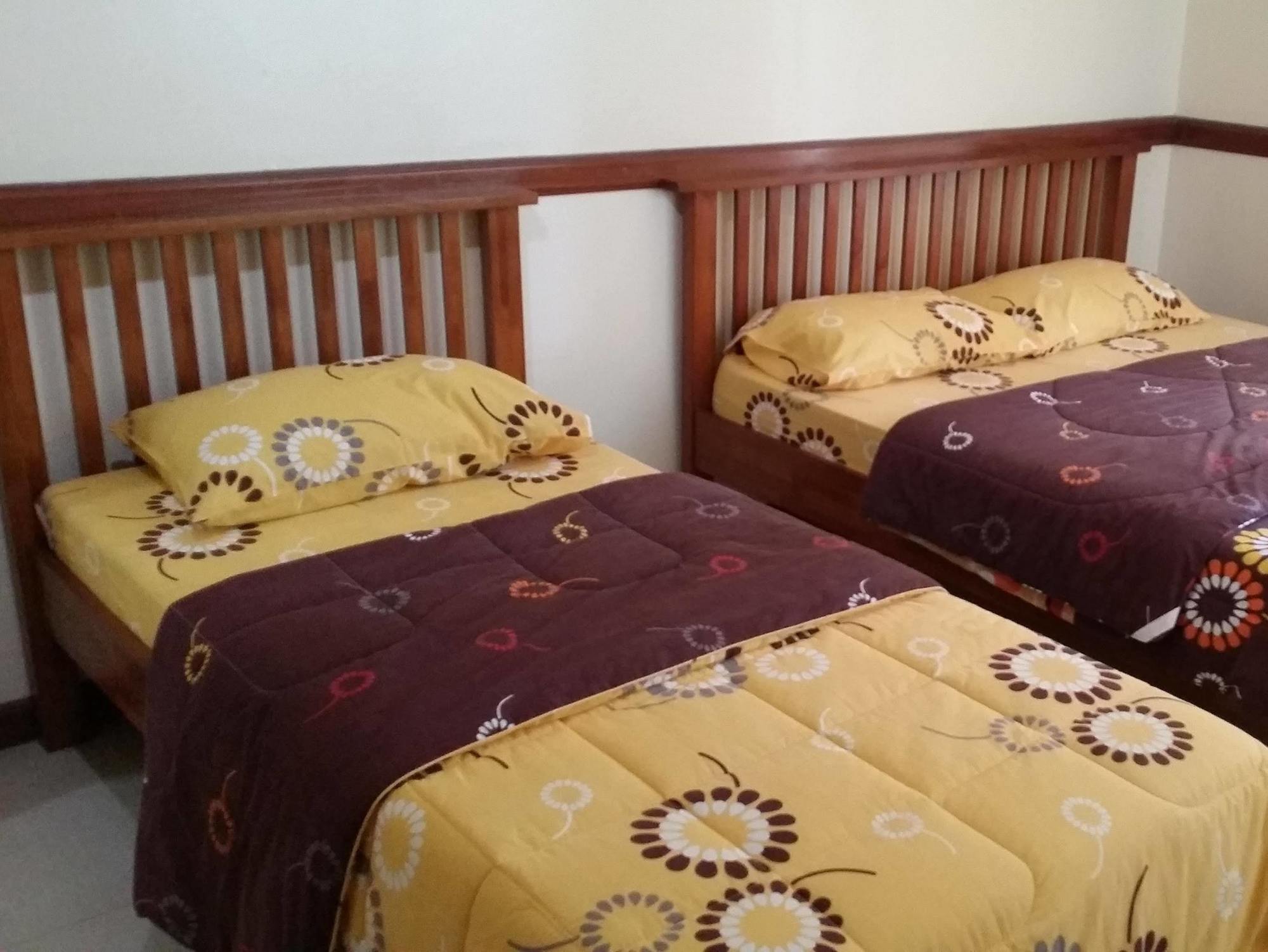 Punta House Hotel 2*