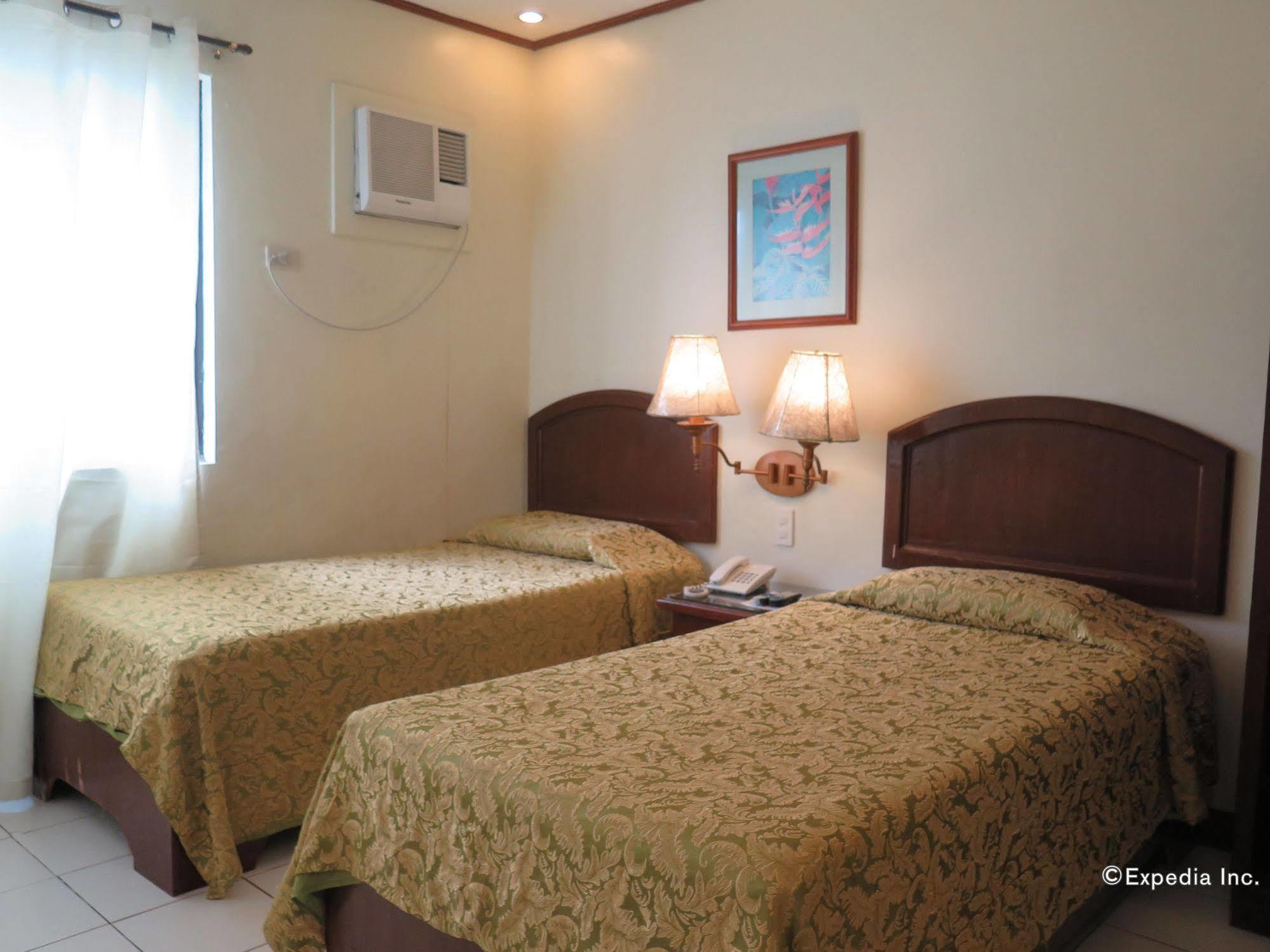 Oyo 210 Apple Tree Hotel