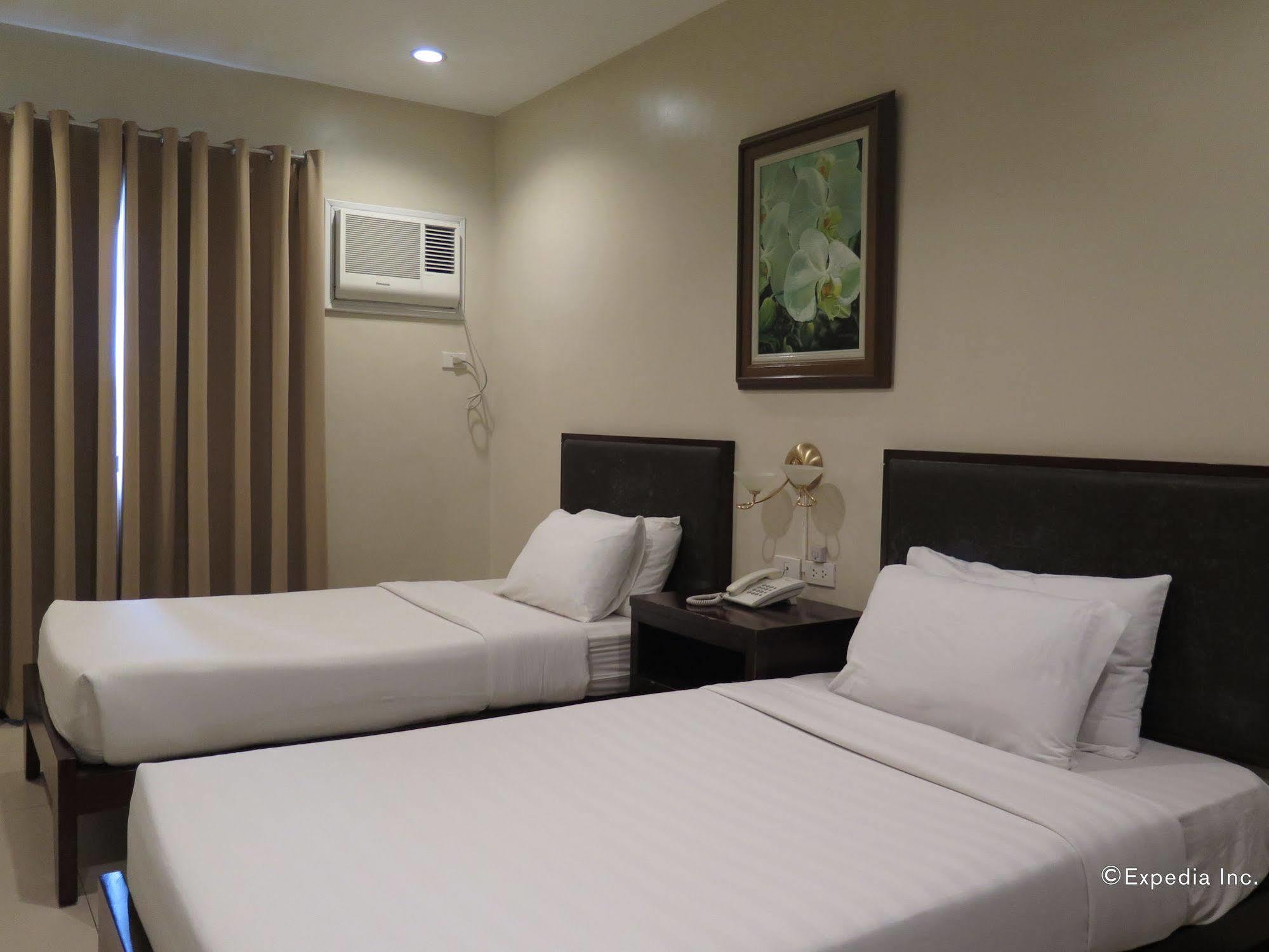 Hotel Main & 2*