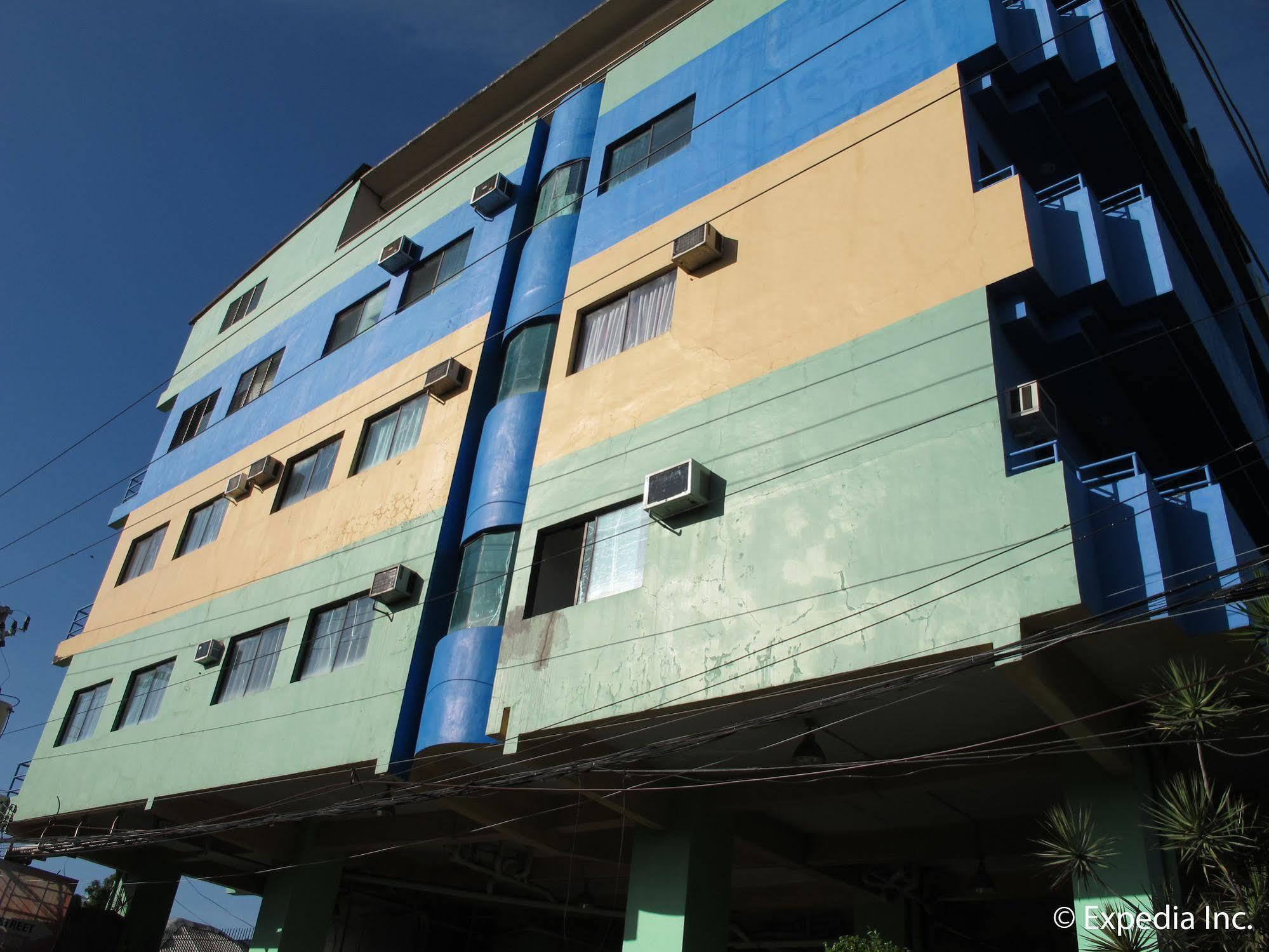 Metro Park - Hotel Cebu