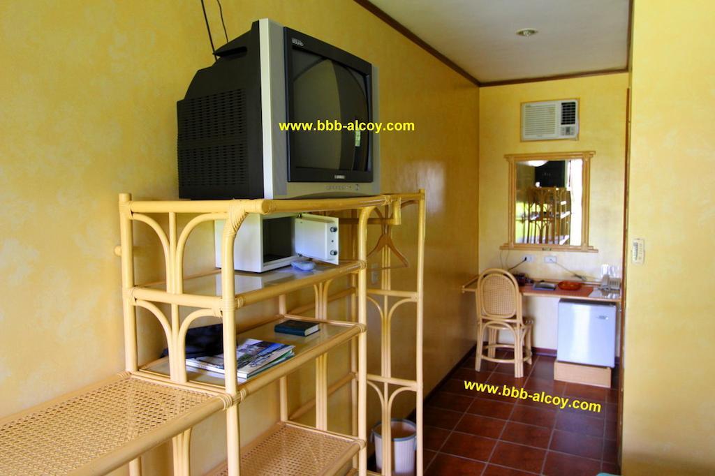 Parrot Paradise Resort