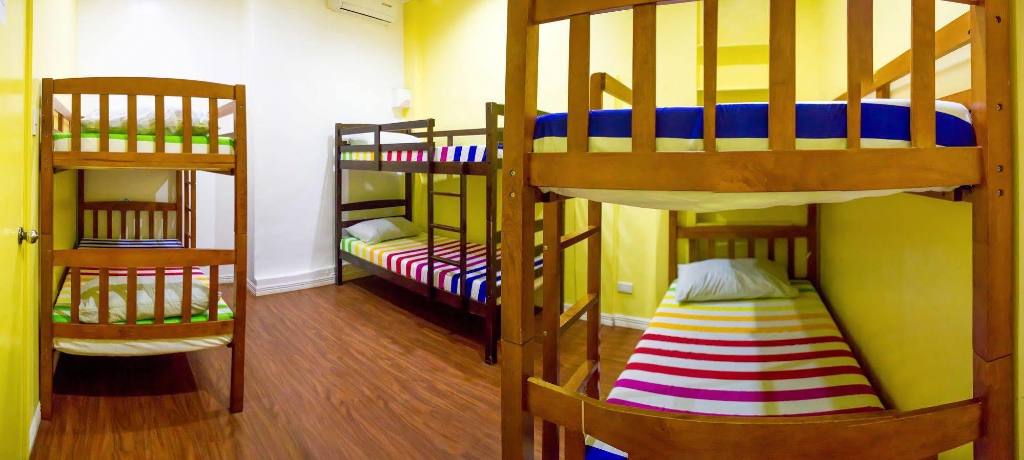 Le Village Hostel