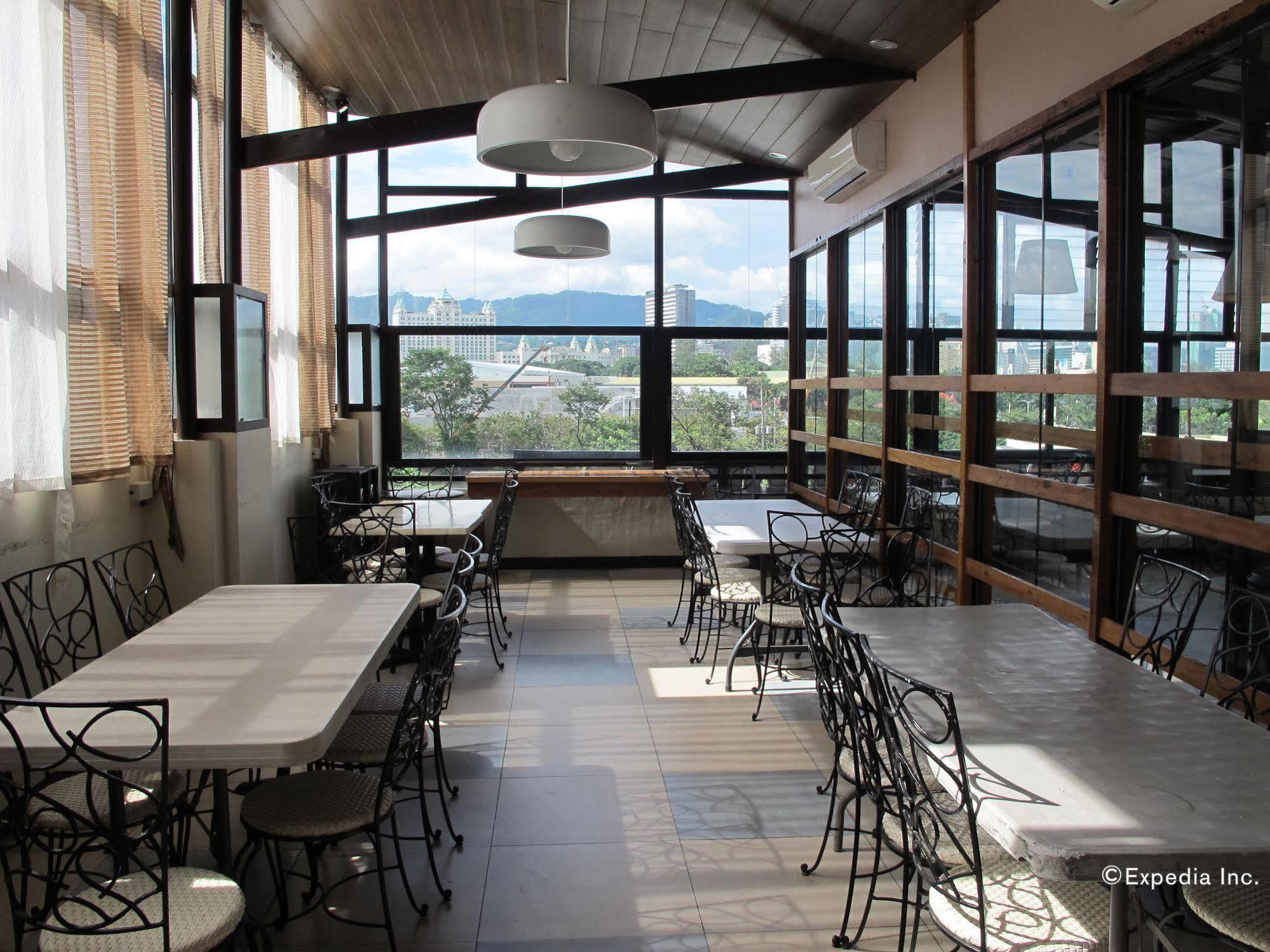 Reddoorz New Era Budget Mabolo Former Reddoorz Near Landers Superstore Hotel
