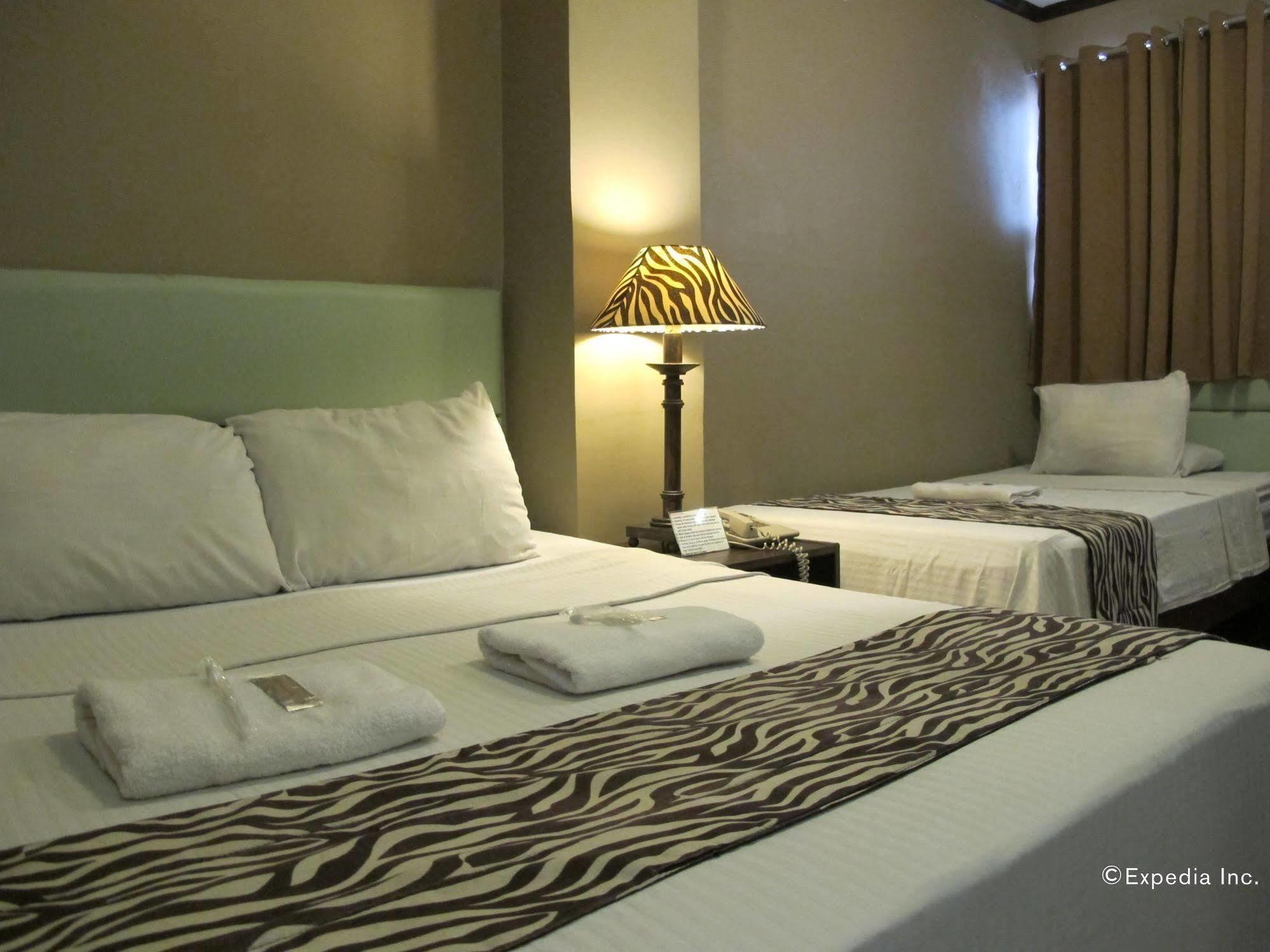 Reddoorz New Era Budget Mabolo Former Reddoorz Near Landers Superstore Hotel
