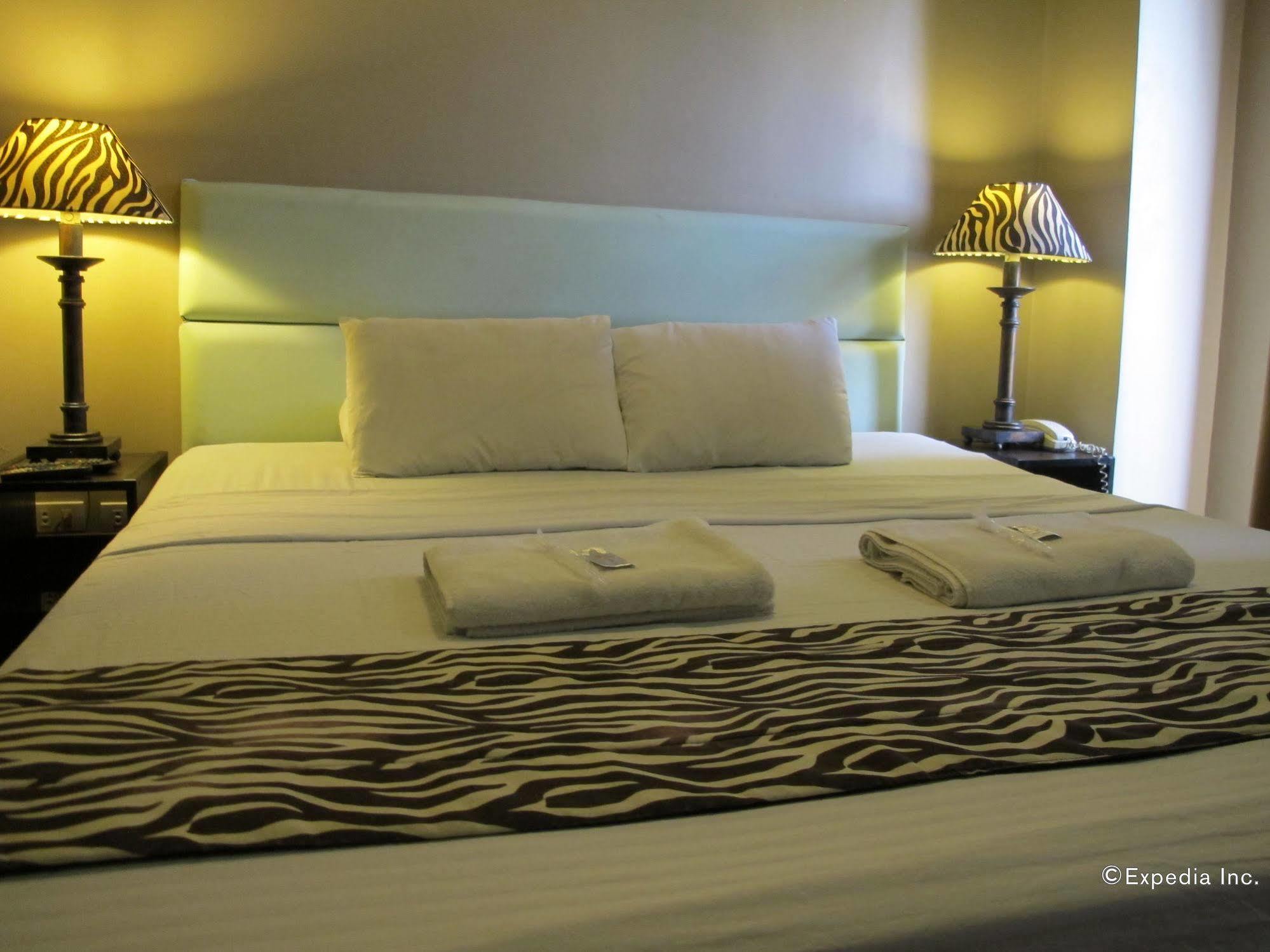 Reddoorz New Era Budget Mabolo Former Reddoorz Near Landers Superstore