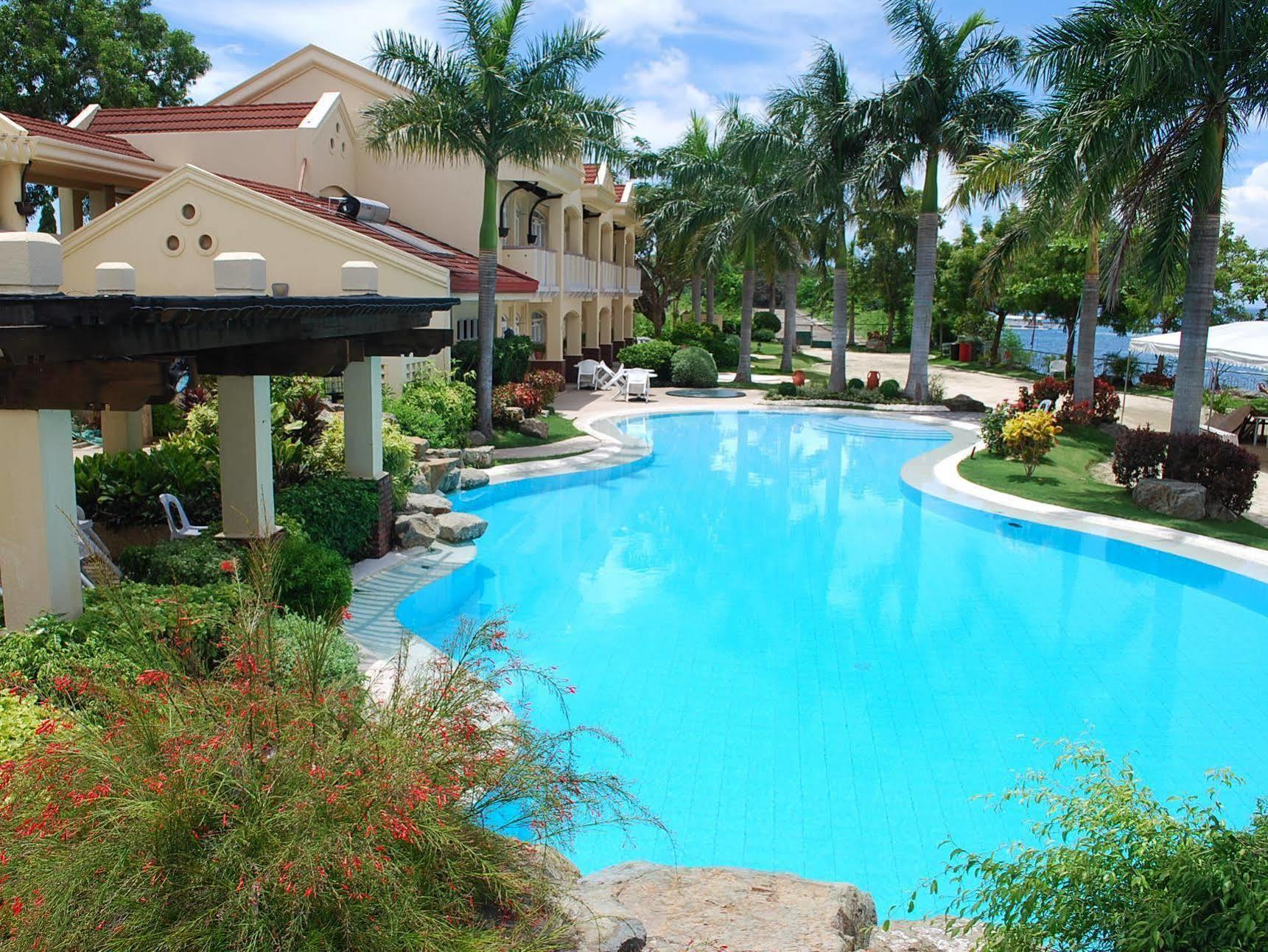 Resort Vista Mar And Country Club 3*