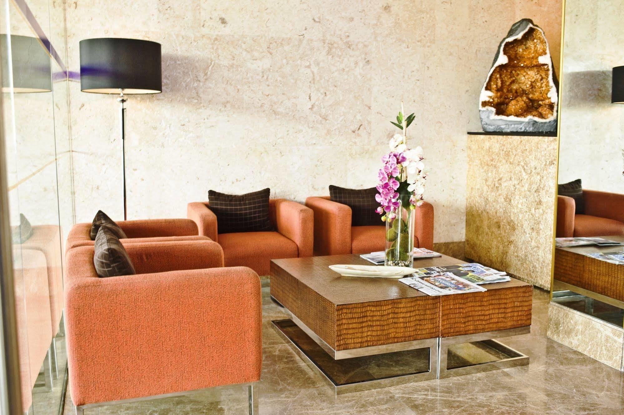 Goldberry & Mactan