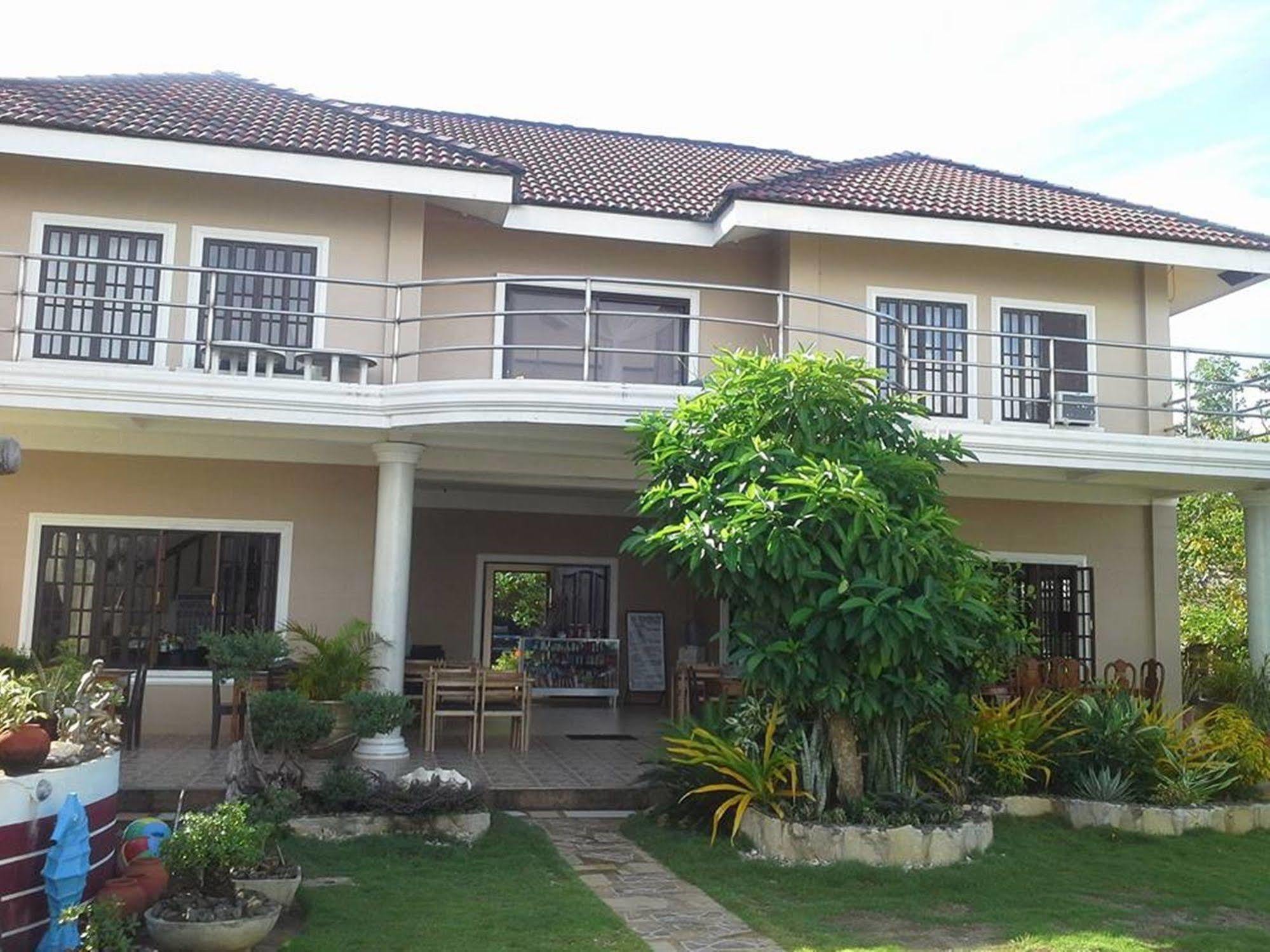 Camotes Flying Fish Resort 3*