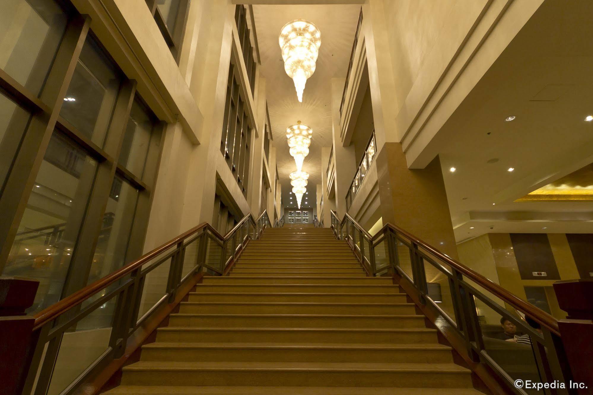 Mandarin Plaza