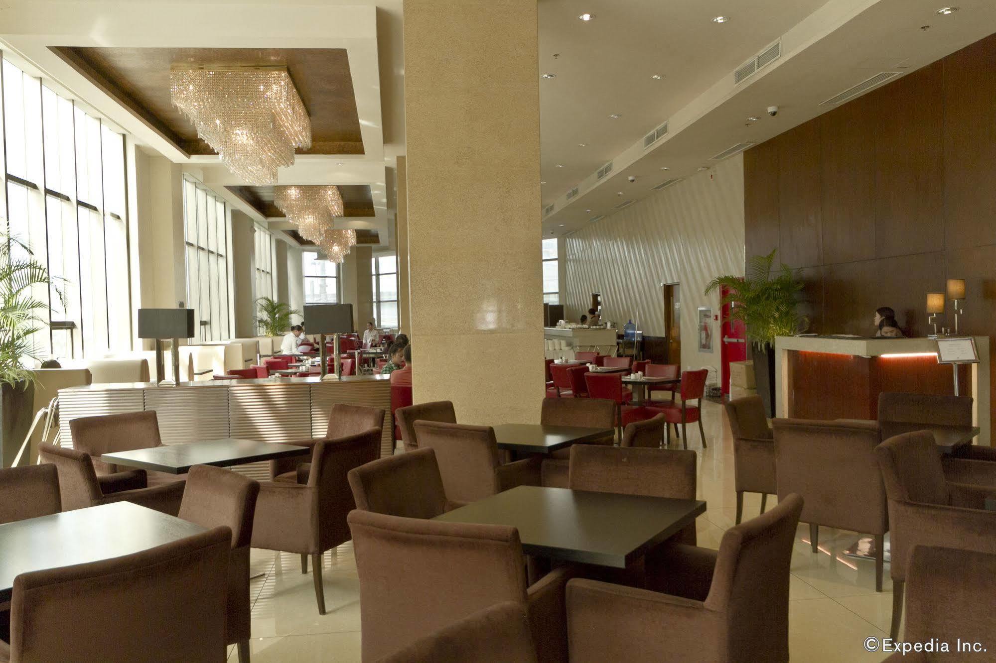 Mandarin Plaza 3* Cebu