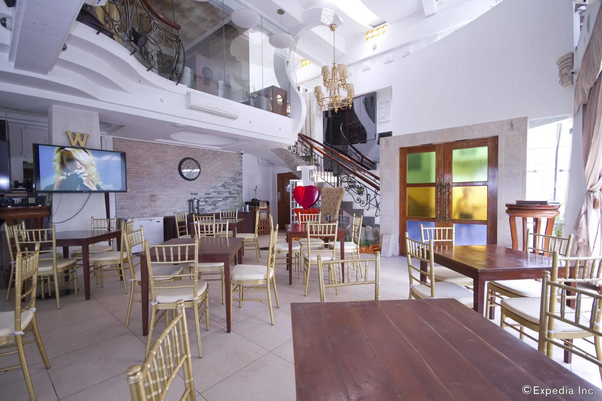Wellcome Hotel 3*