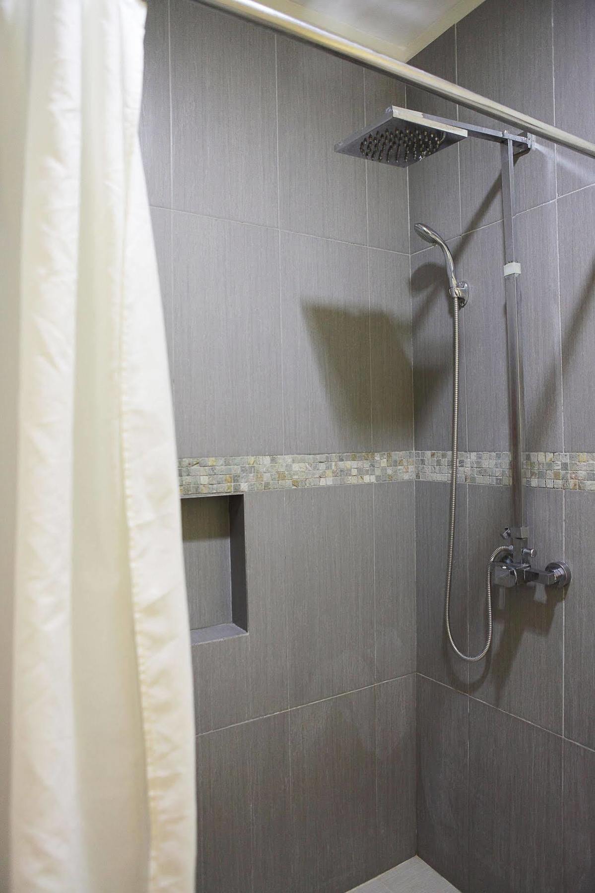 Hotel Alba Uno Cebu