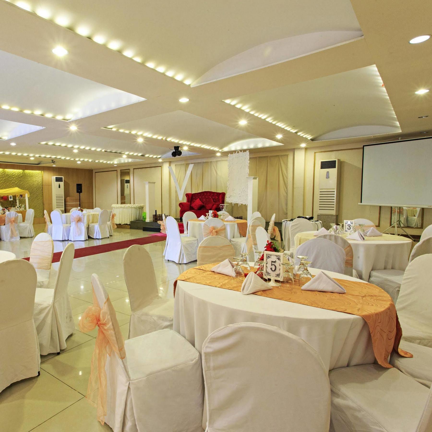 Hotel The Orchard & Powered By Cocotel