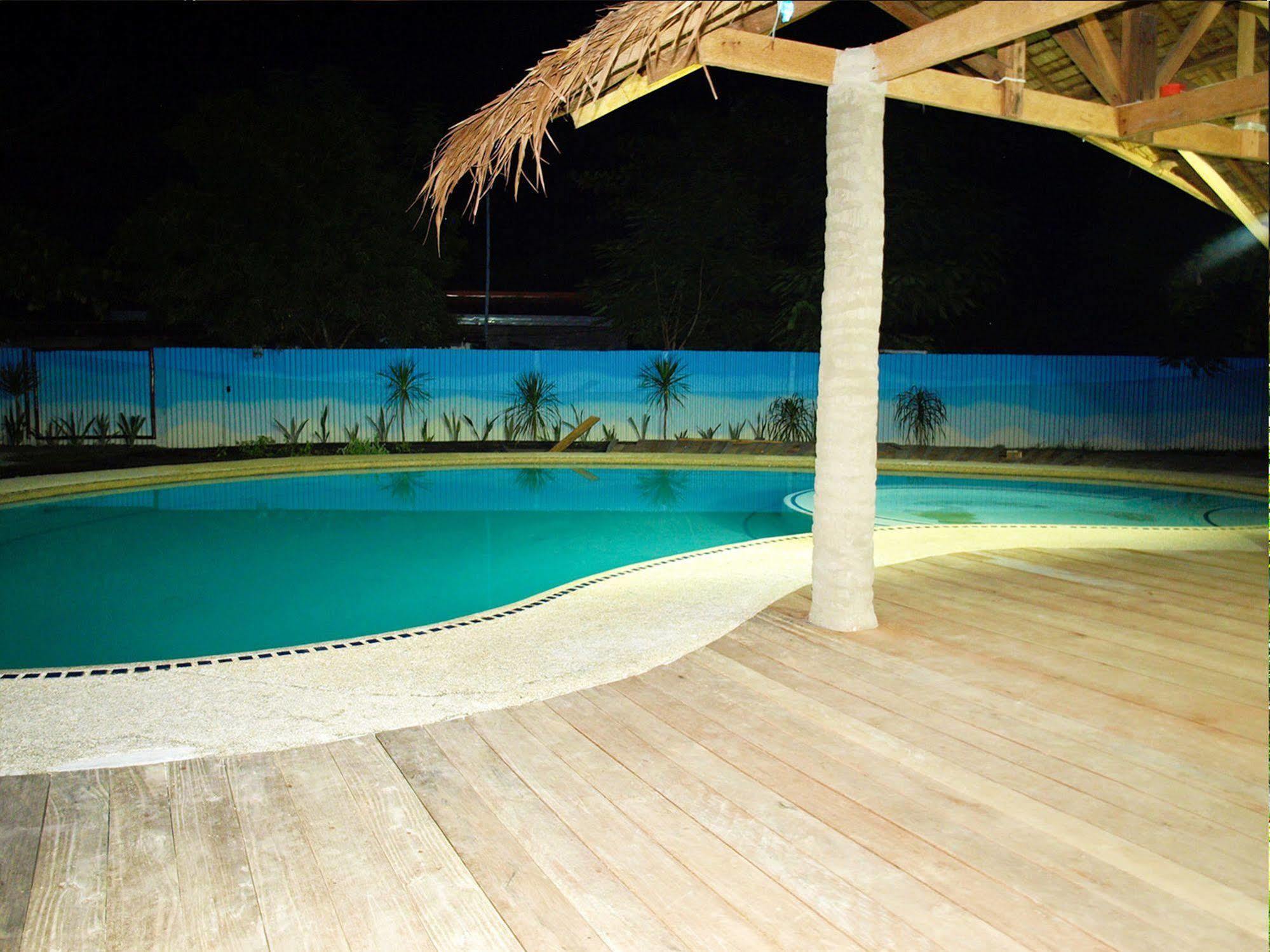 Purple Snapper Dive - Hostel/backpacker Hotel Logon