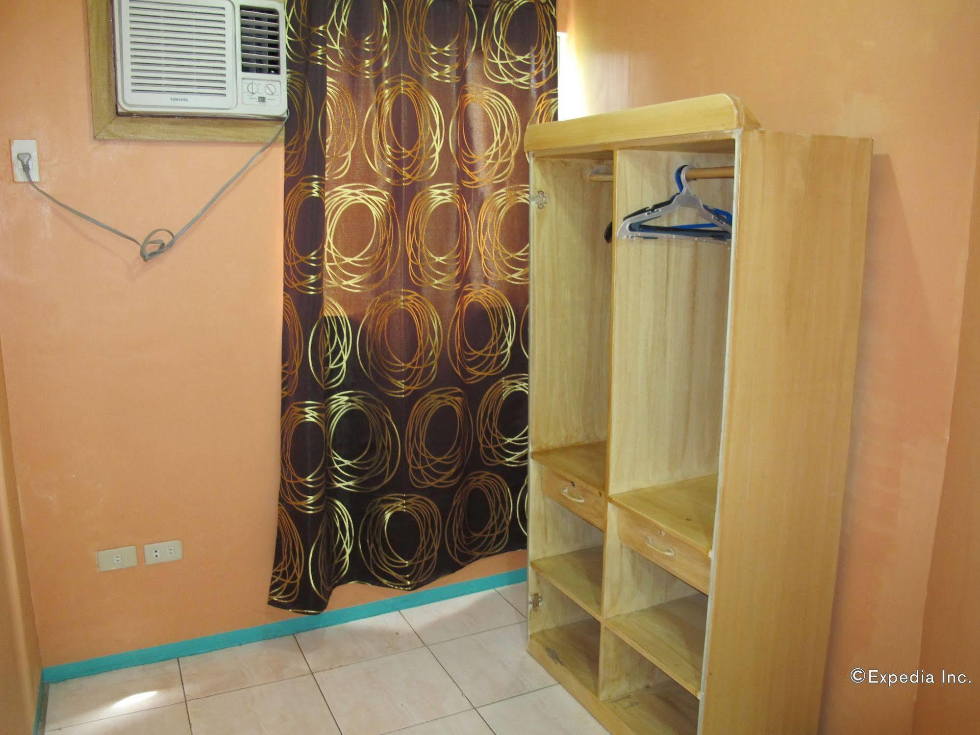 Lylie Hotel Cebu