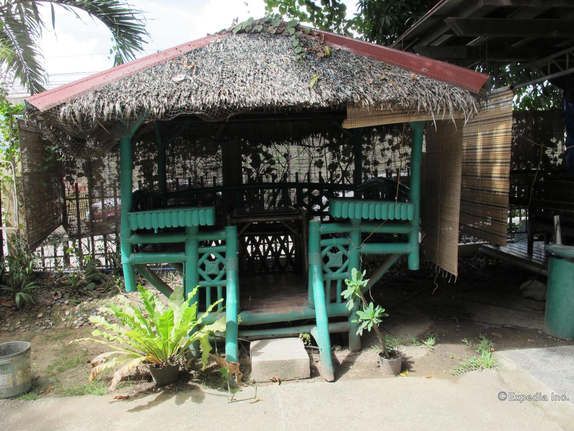 Hotel Lylie