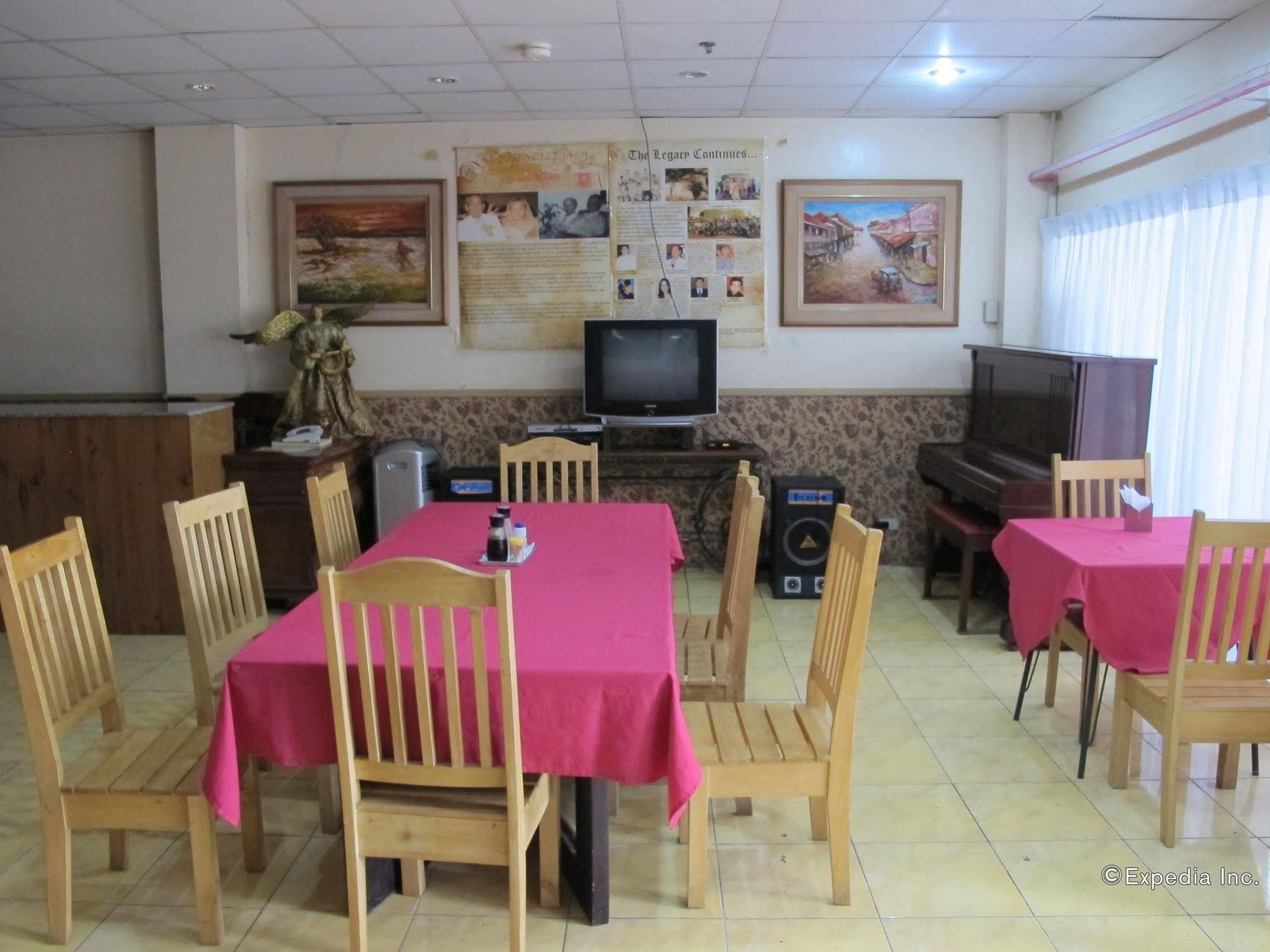 Lylie Hotel 2*