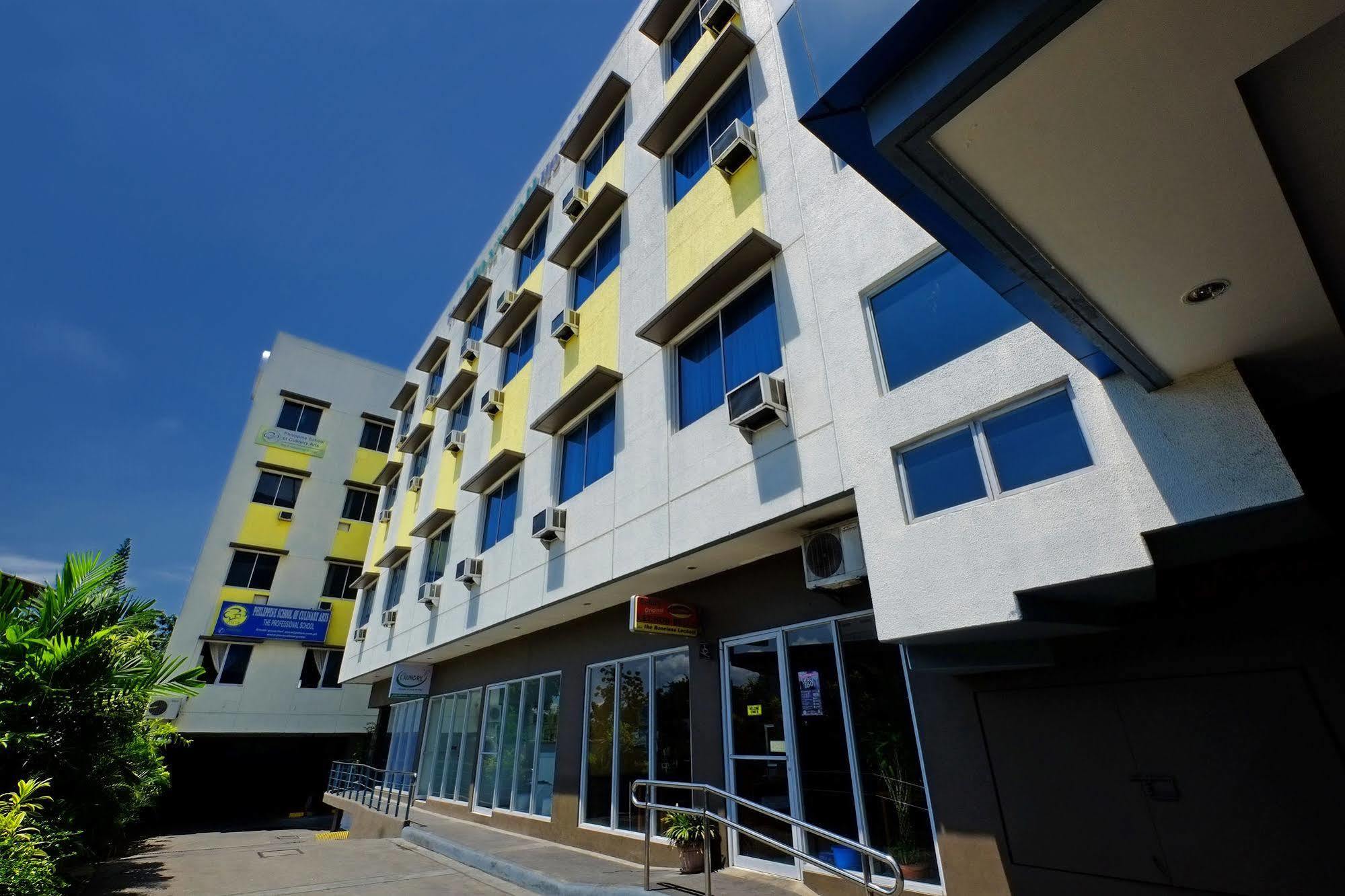 Oyo 187 The Maxwell Cebu