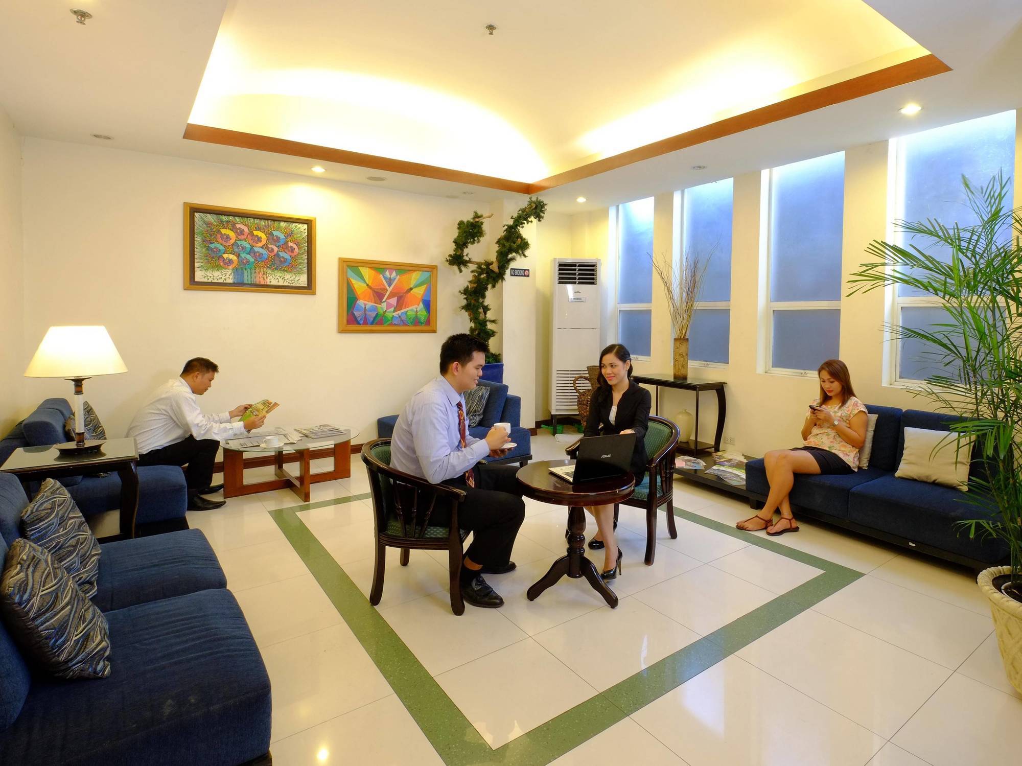 Hotel Oyo 187 The Maxwell