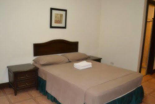 Ace Penzionne 3* Cebu