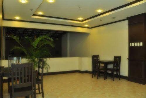 Ace Penzionne 3* Cebu