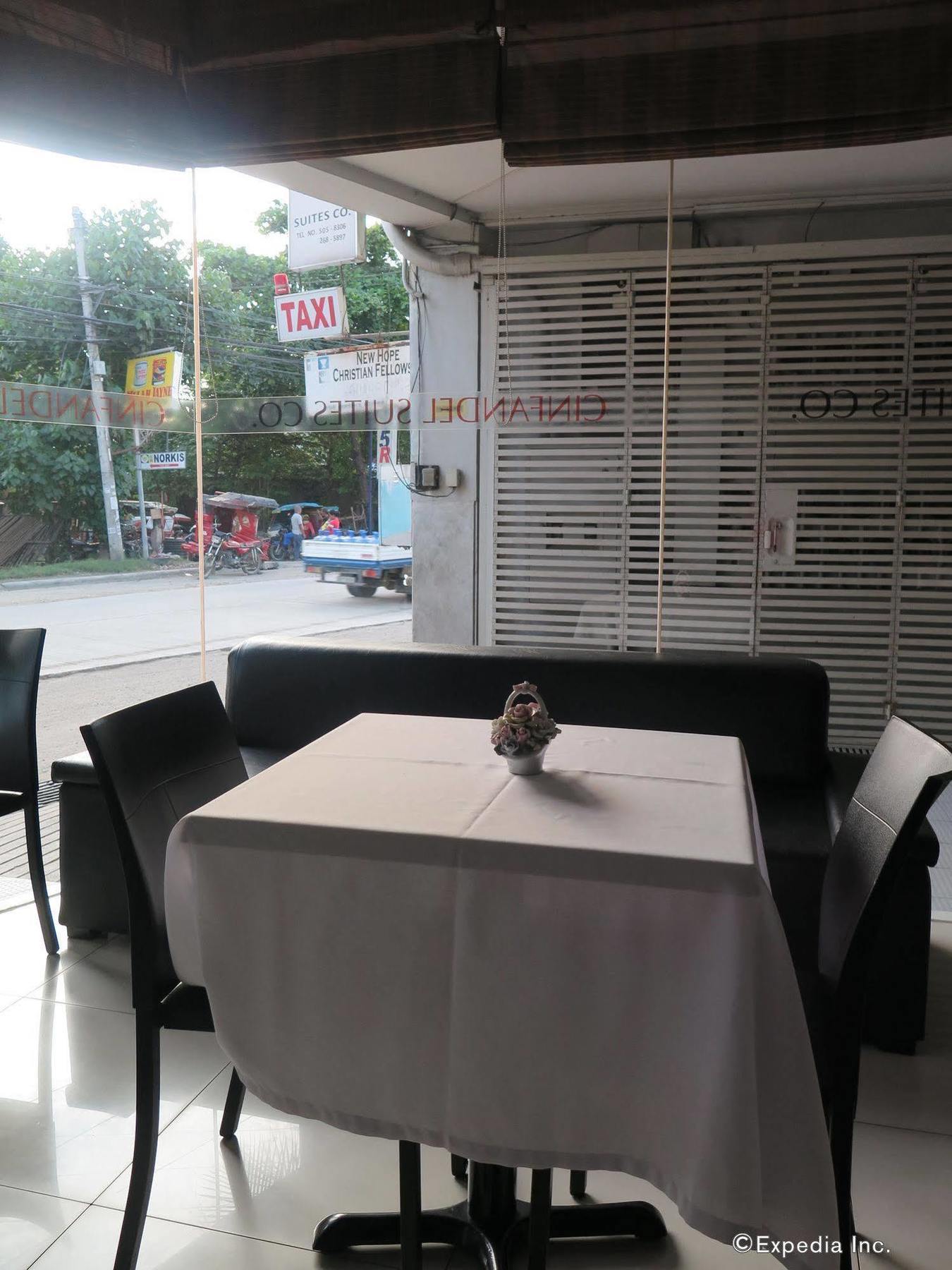 Cinfandel 3* Mandaue City