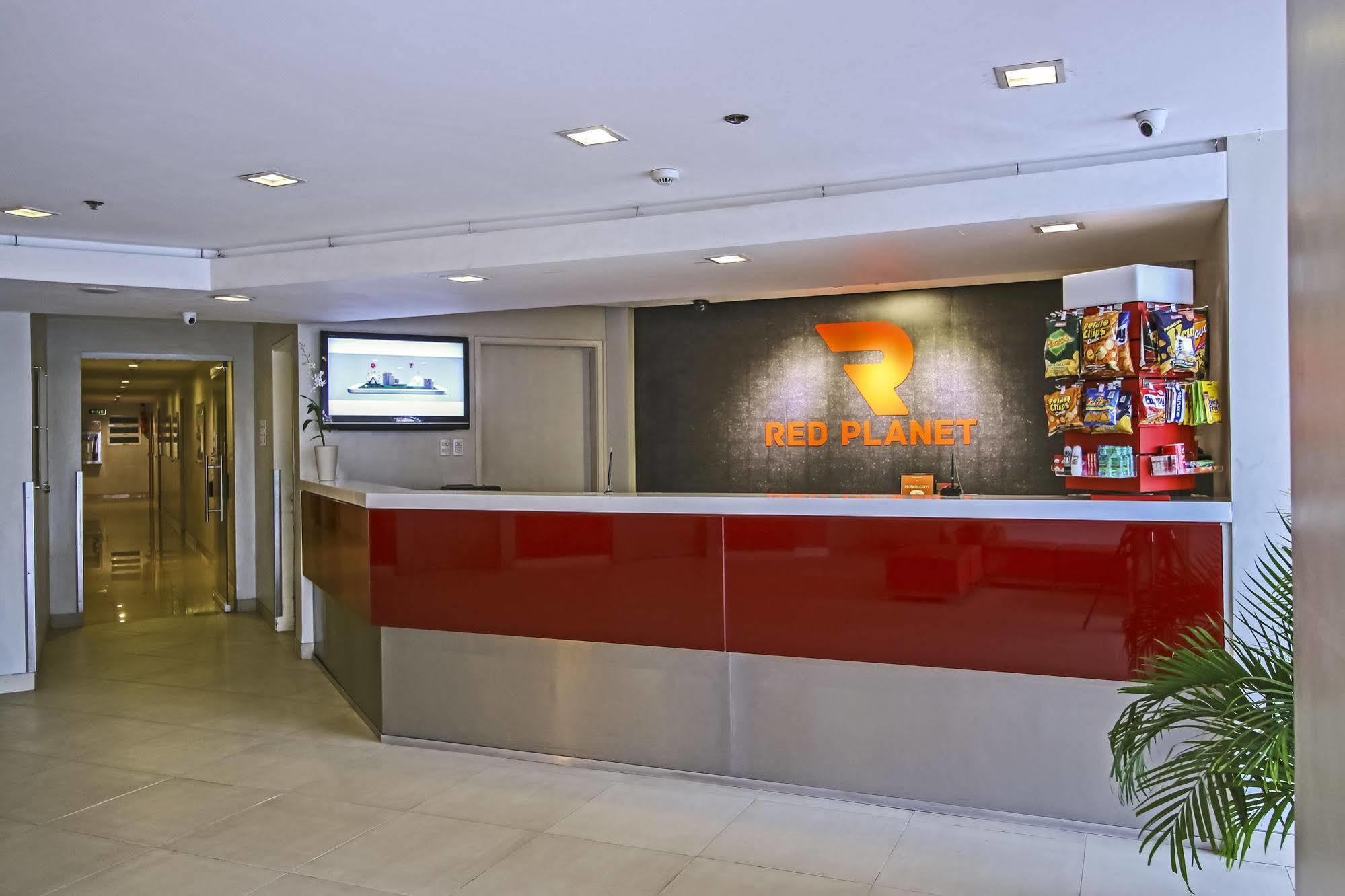 Red Planet Hotel 3*