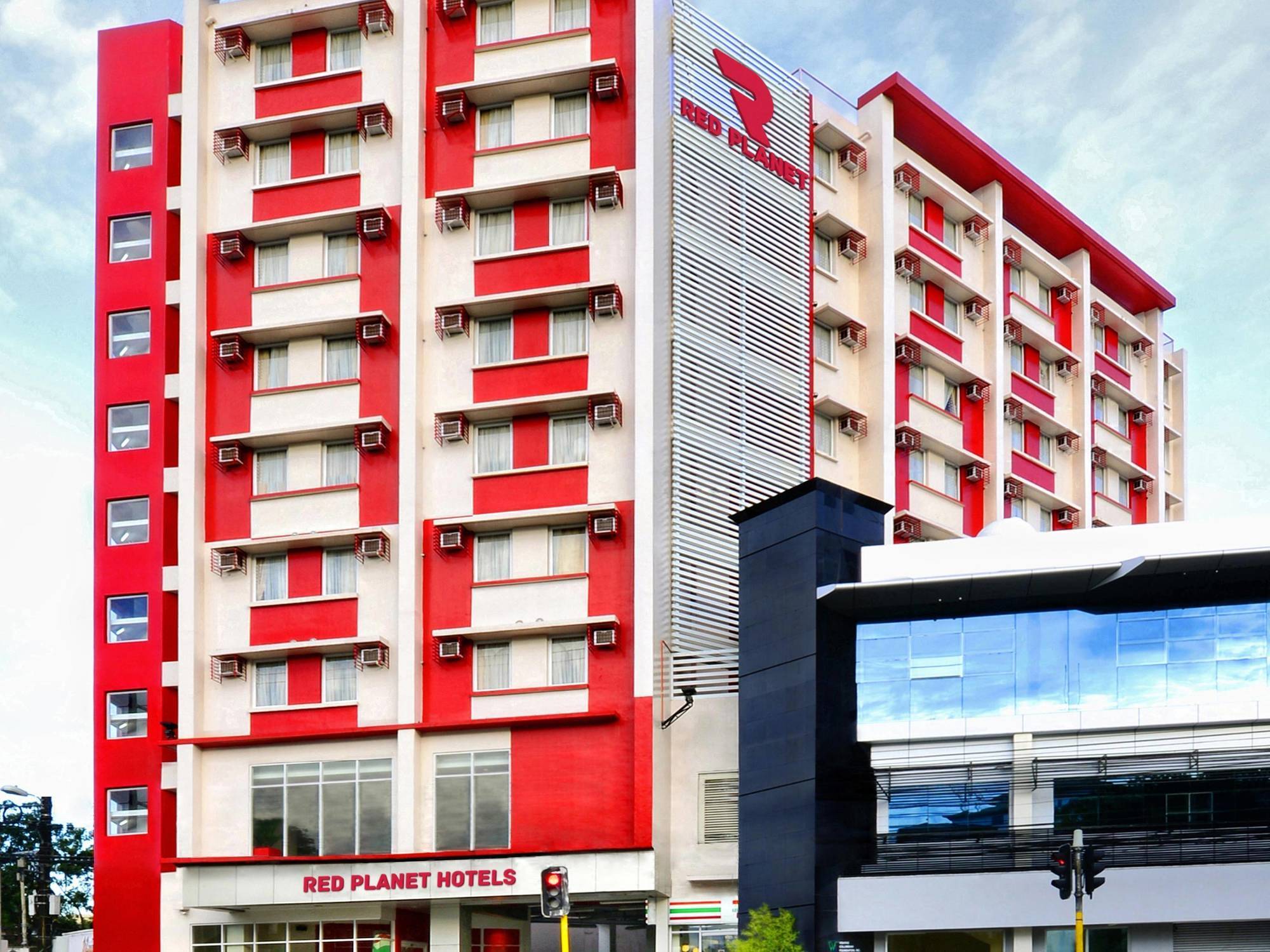 Red Planet Hotel Cebu