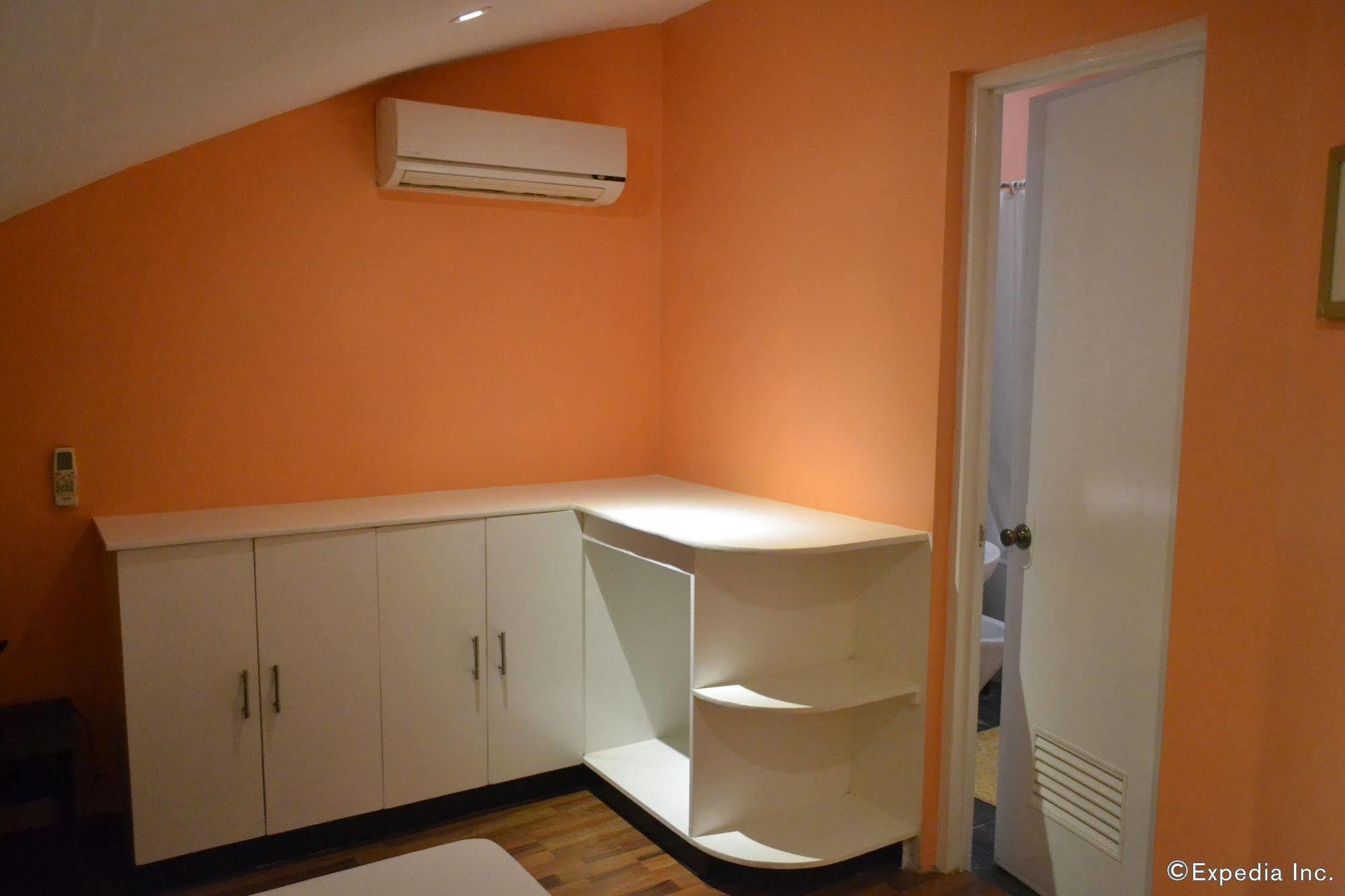 Sdr Serviced Hotel