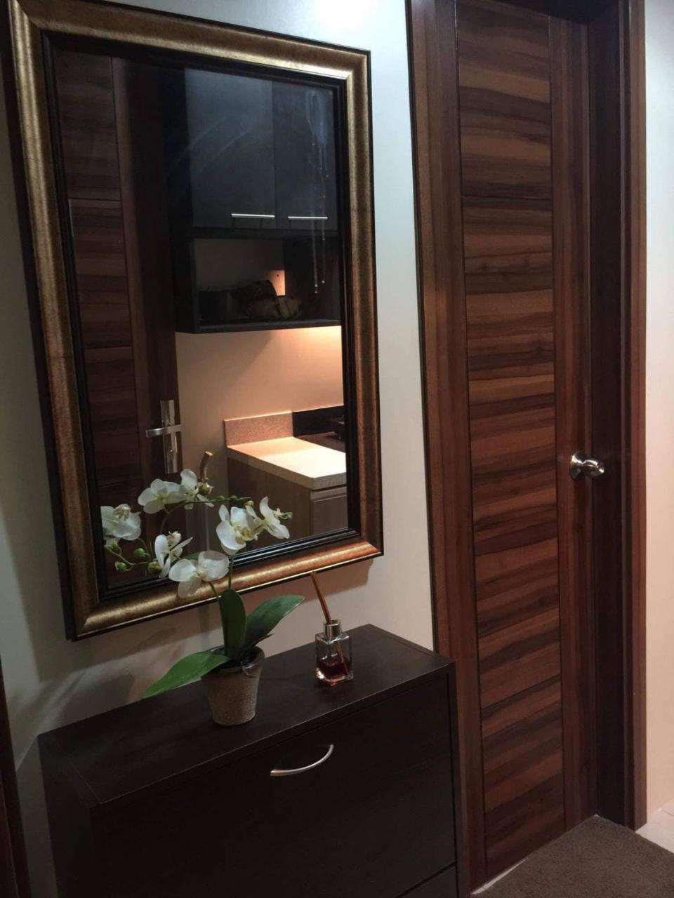 Lolong's Listing -