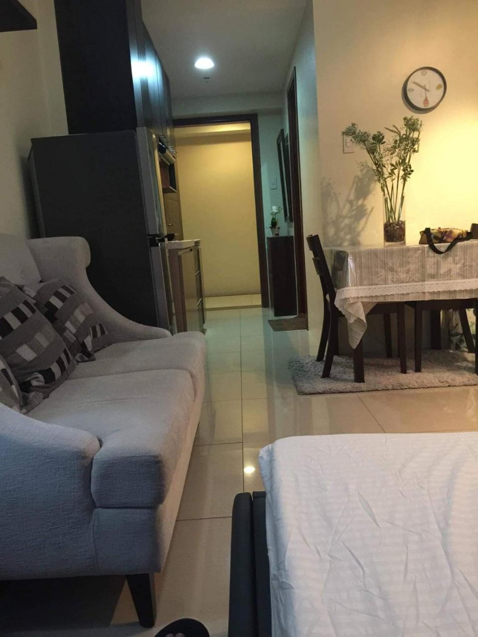 Lolong's Listing - Hotel Cebu