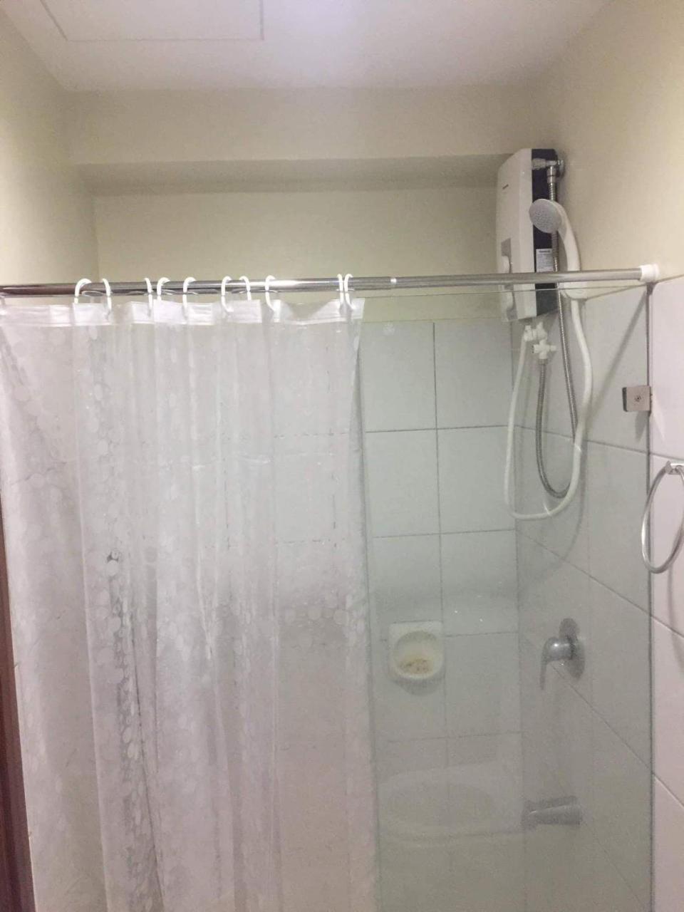 Lolong's Listing - Hotel Cebu