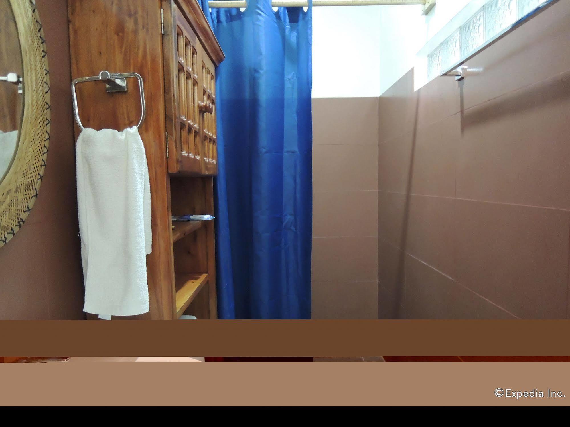 Neptune Diving Resort Santander Resort