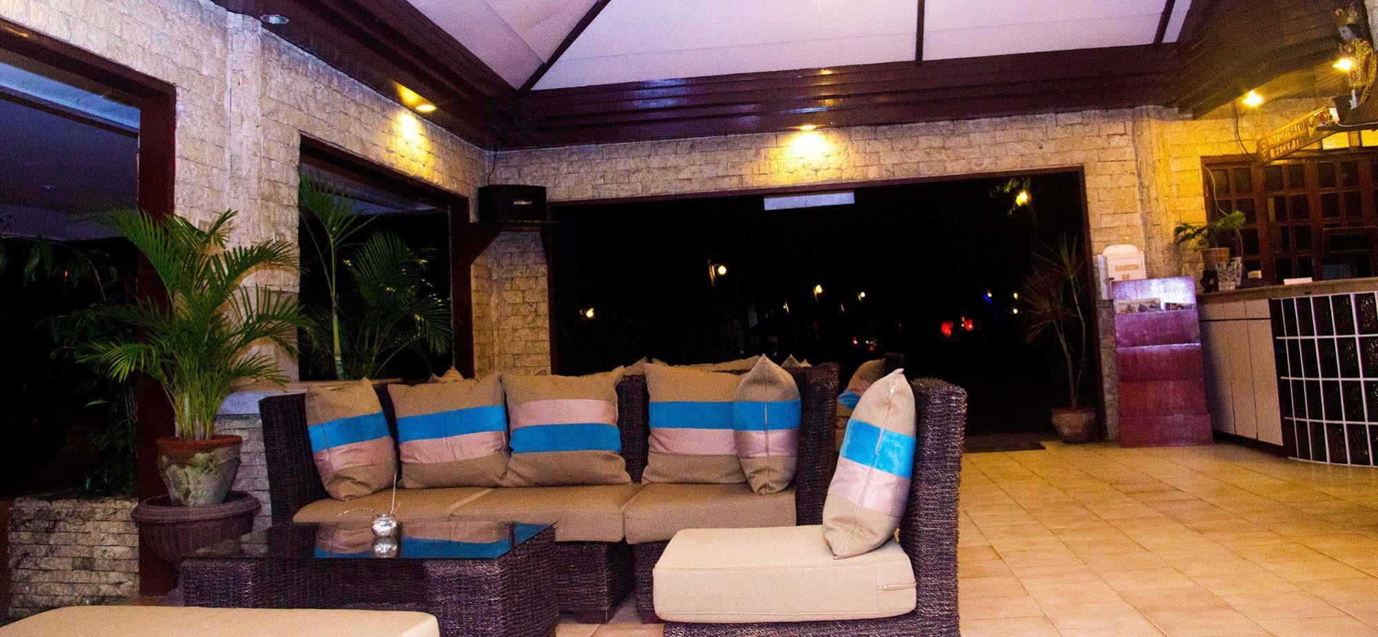 Hotel Estaca Bay Gardens Conference Liloan