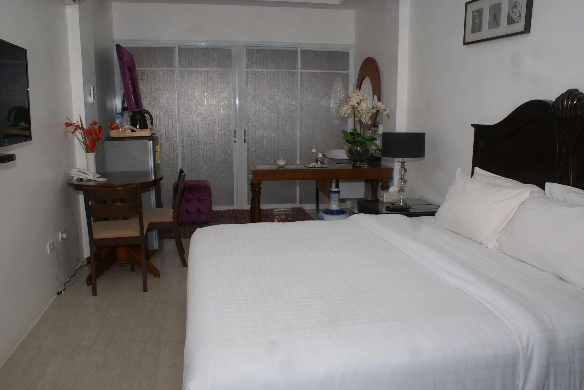 Voda Krasna & Restaurant 3* Alcoy