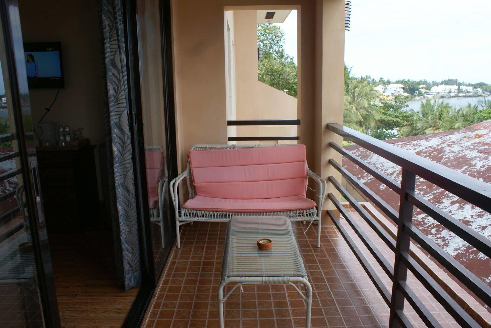 Voda Krasna & Restaurant 3*