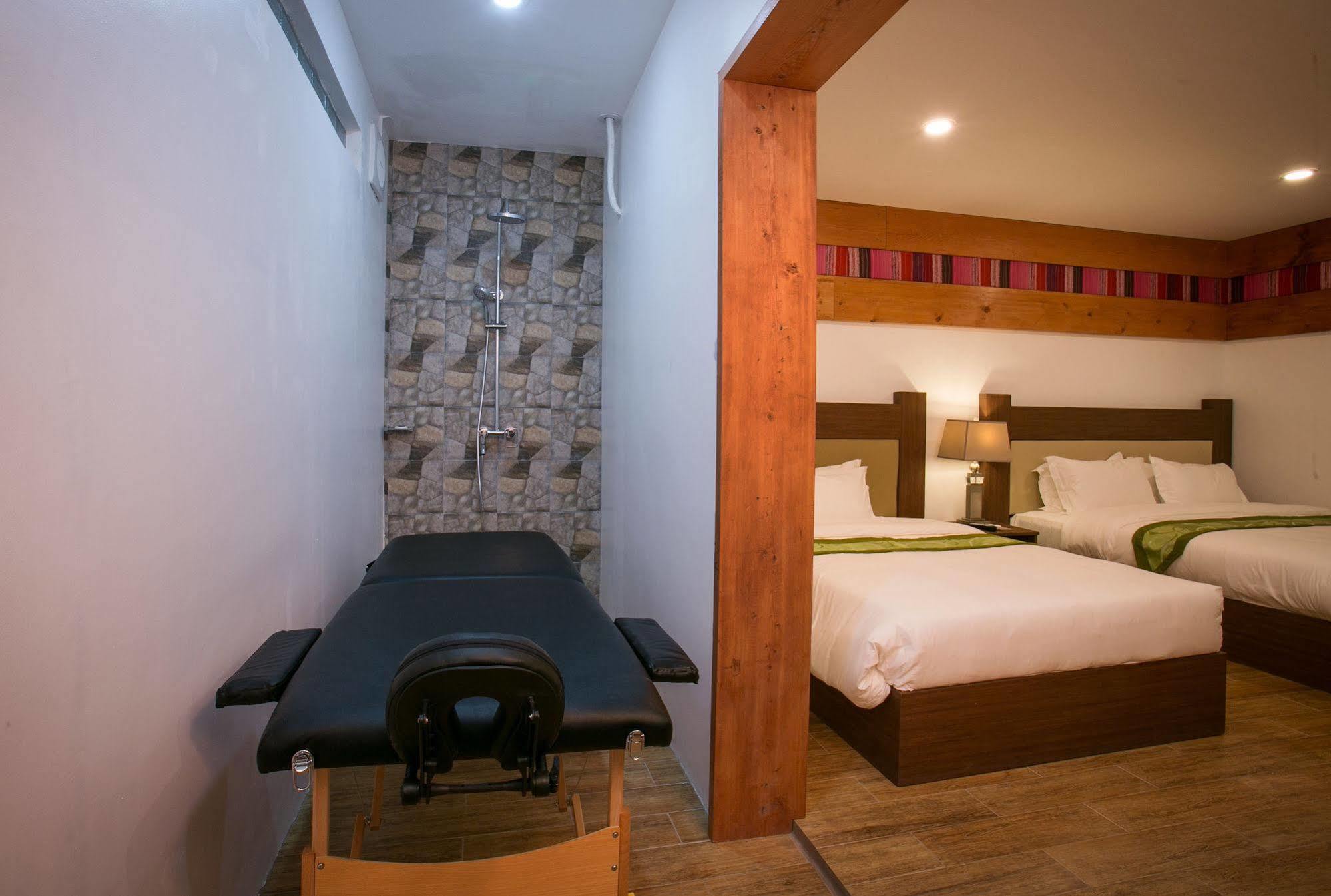 Hotel Gabi & 4*