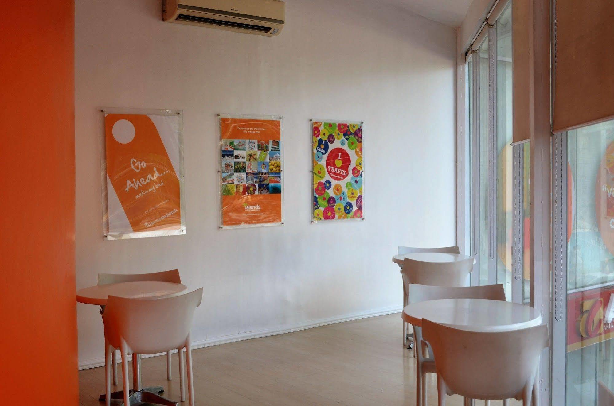Islands - Uptown Hotel 2*