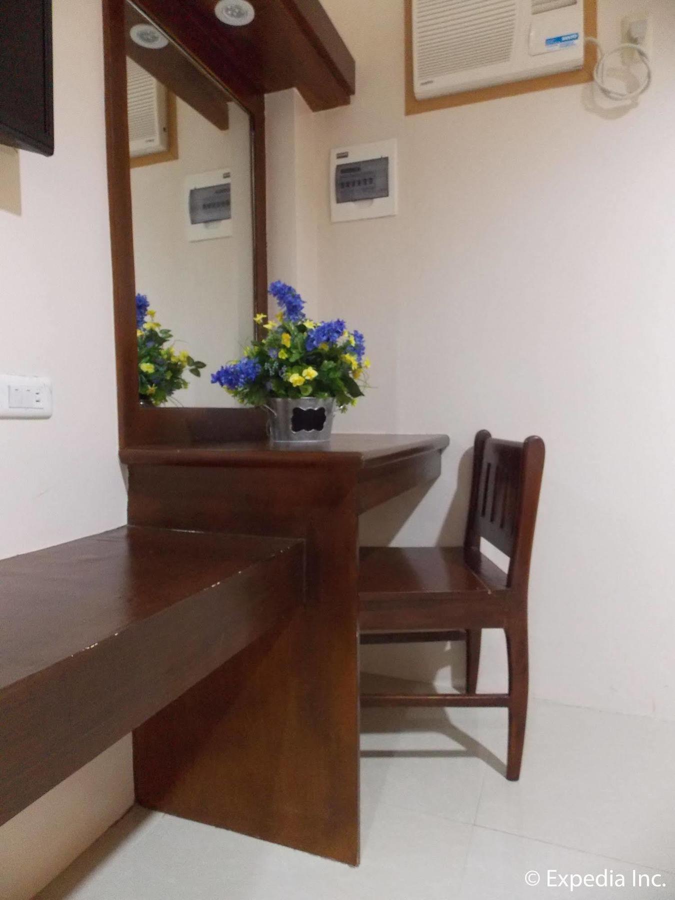 Hotel Sea Breeze Argao