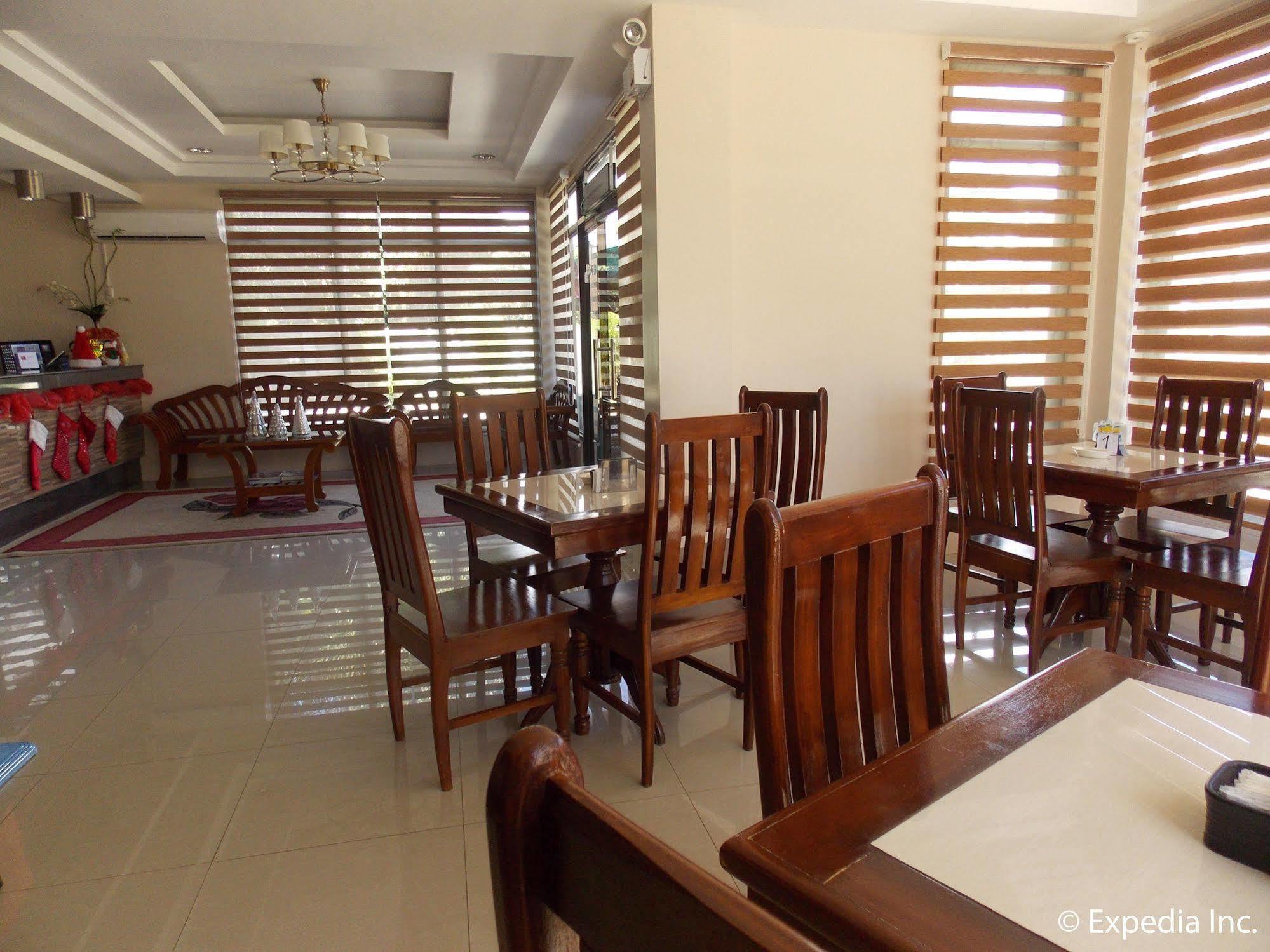 Sea Breeze 3*