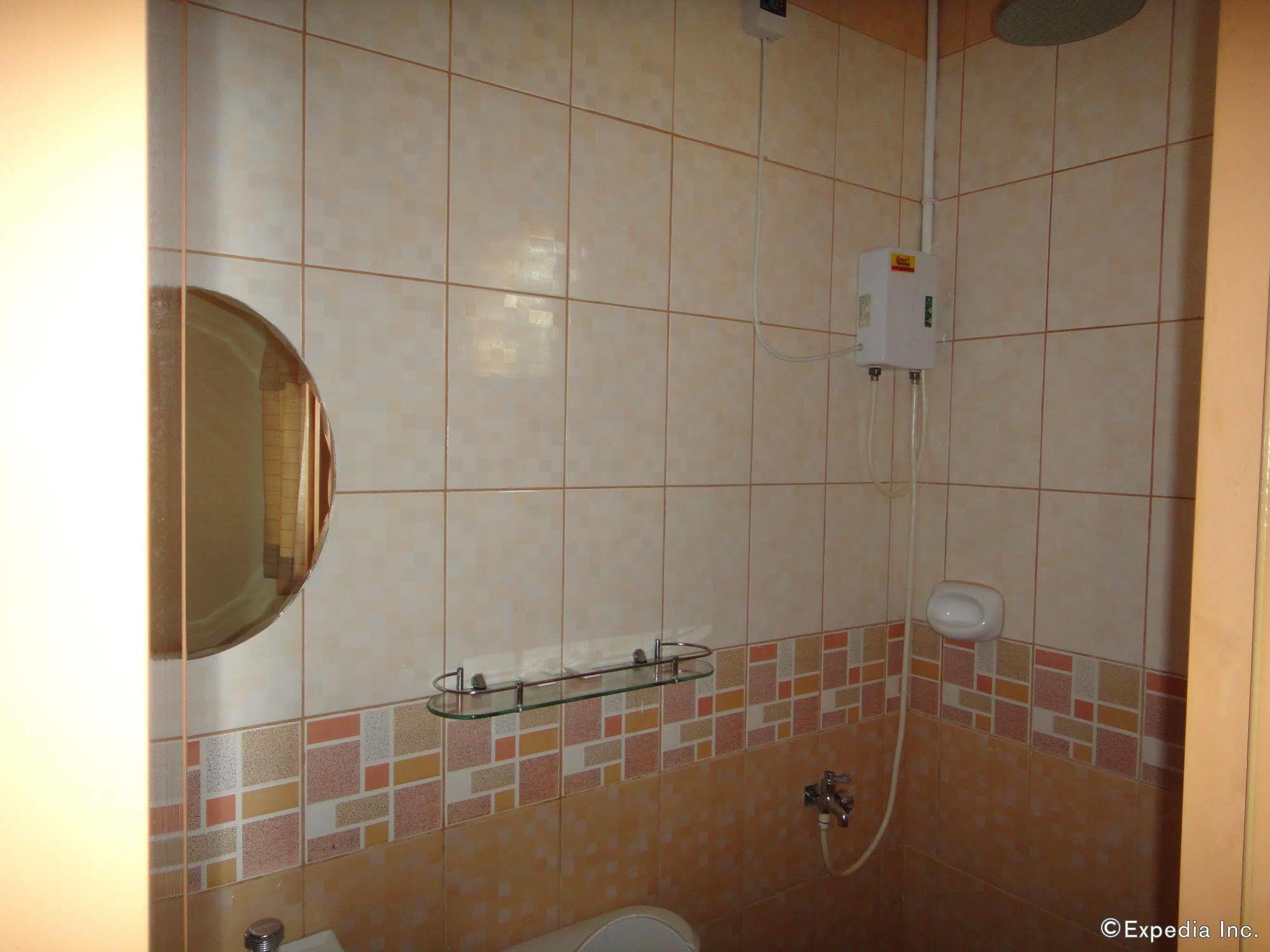 Hotel Anri House 2*