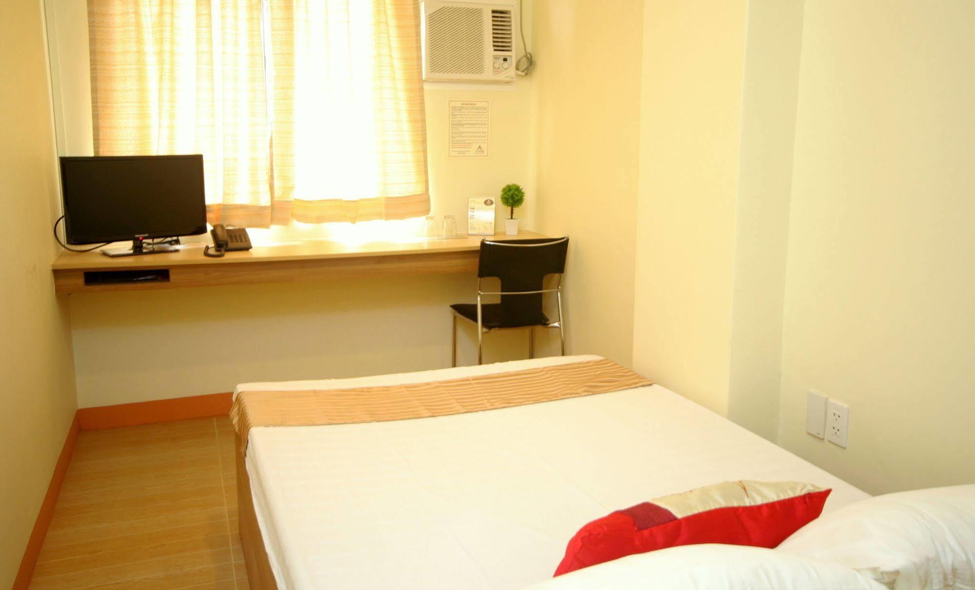 Anri House Hotel