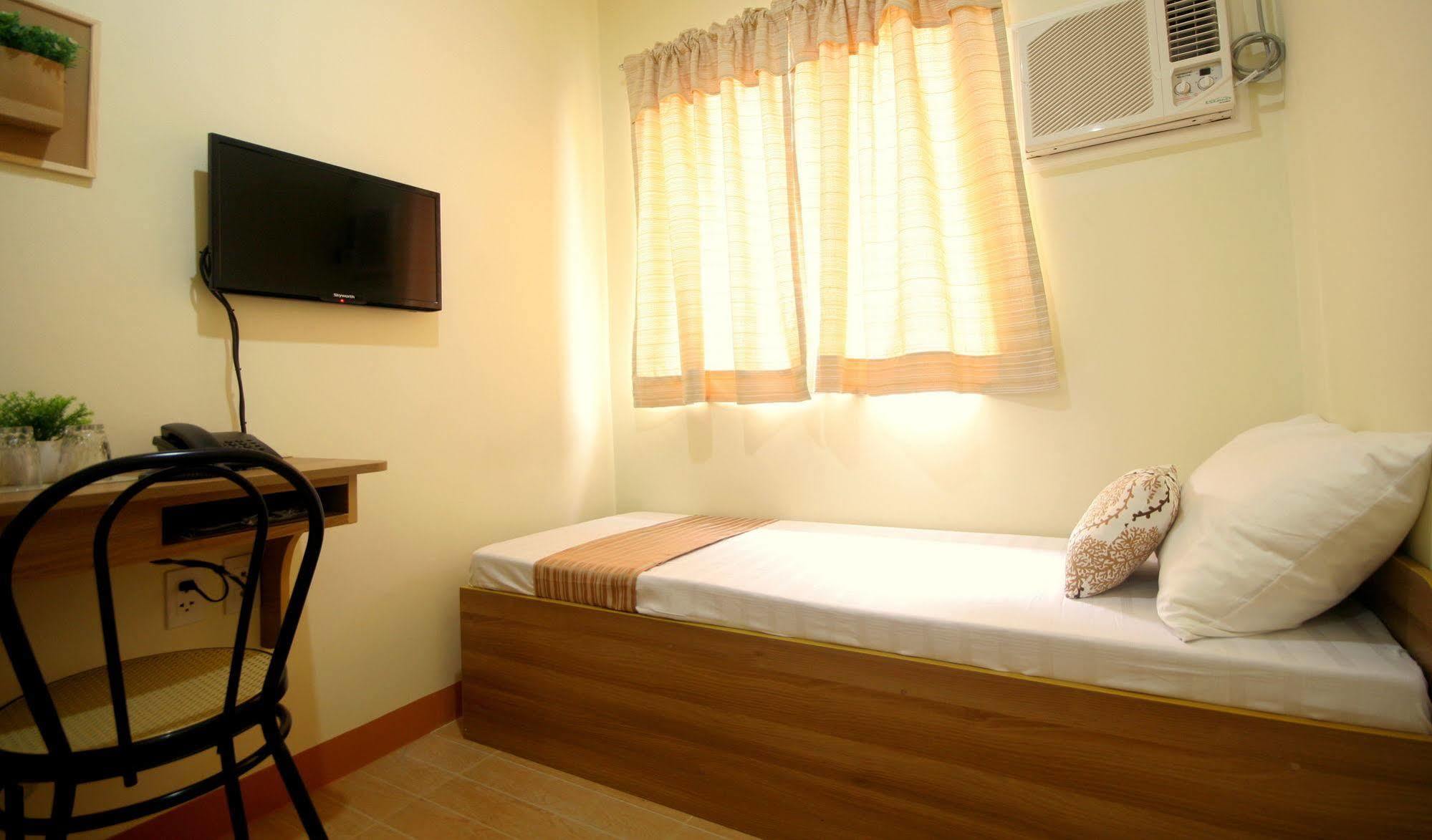 Anri House Hotel