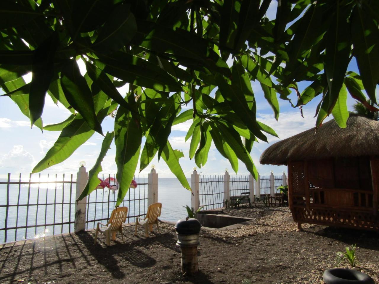 Bamboo Village On The Beach Guest house