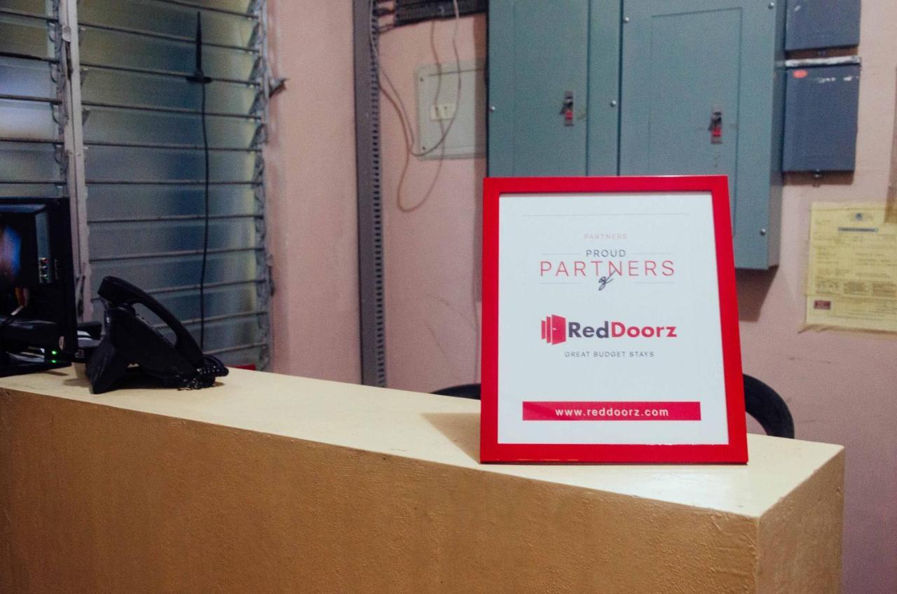 Guest house Reddoorz @ V Rama 2*
